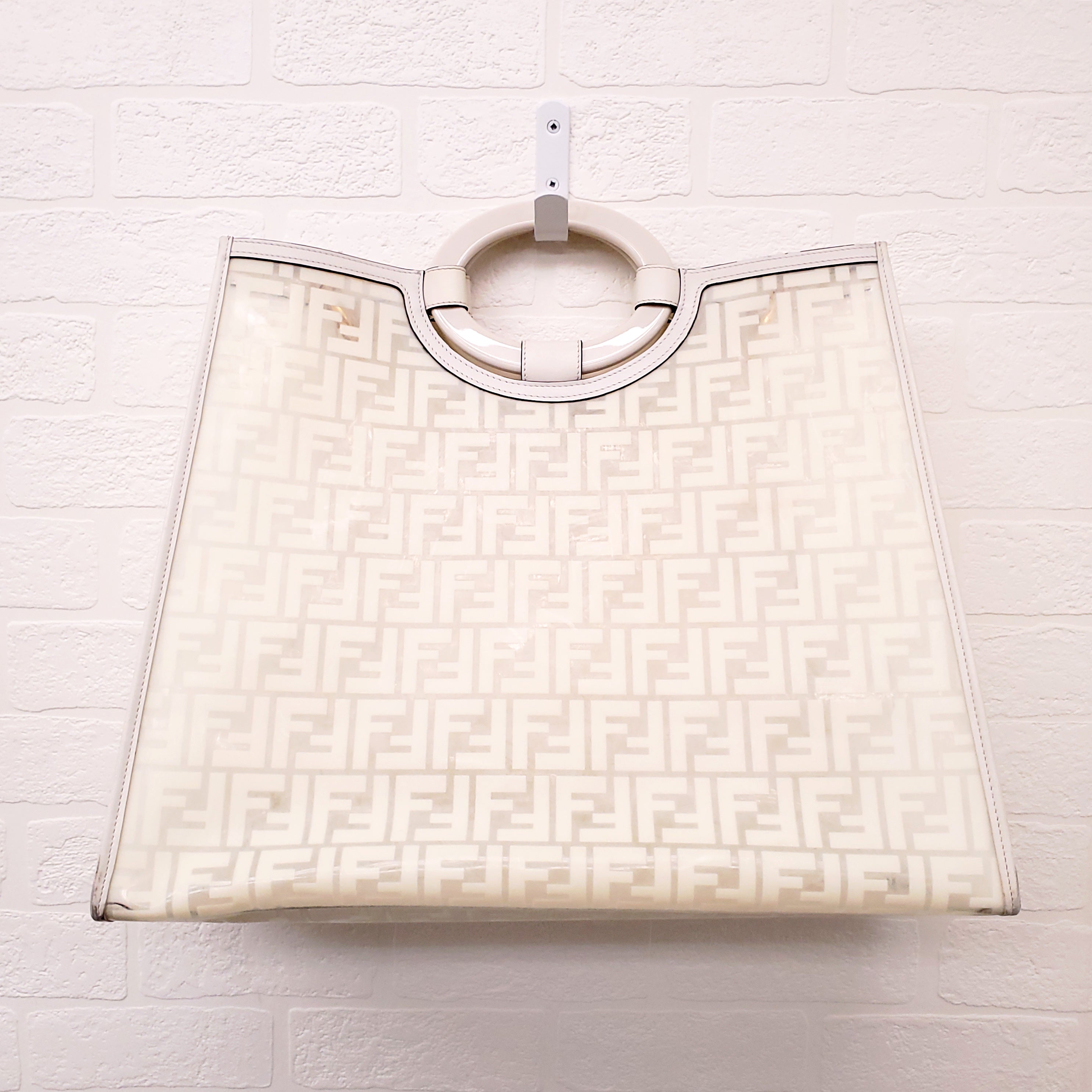 FENDI CREAM LARGE SHOPPER TOTE