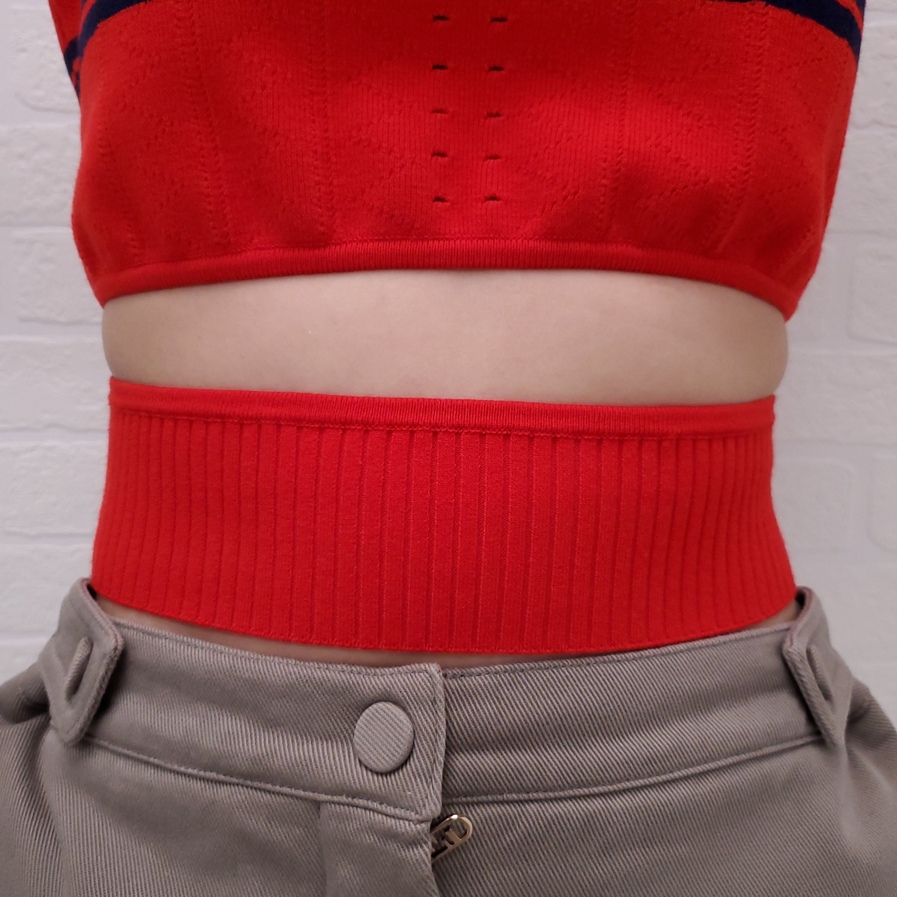 FENDI RED AND NAVY CROPPED SWEATER WITH RIBBON DETAIL - SIZE 36