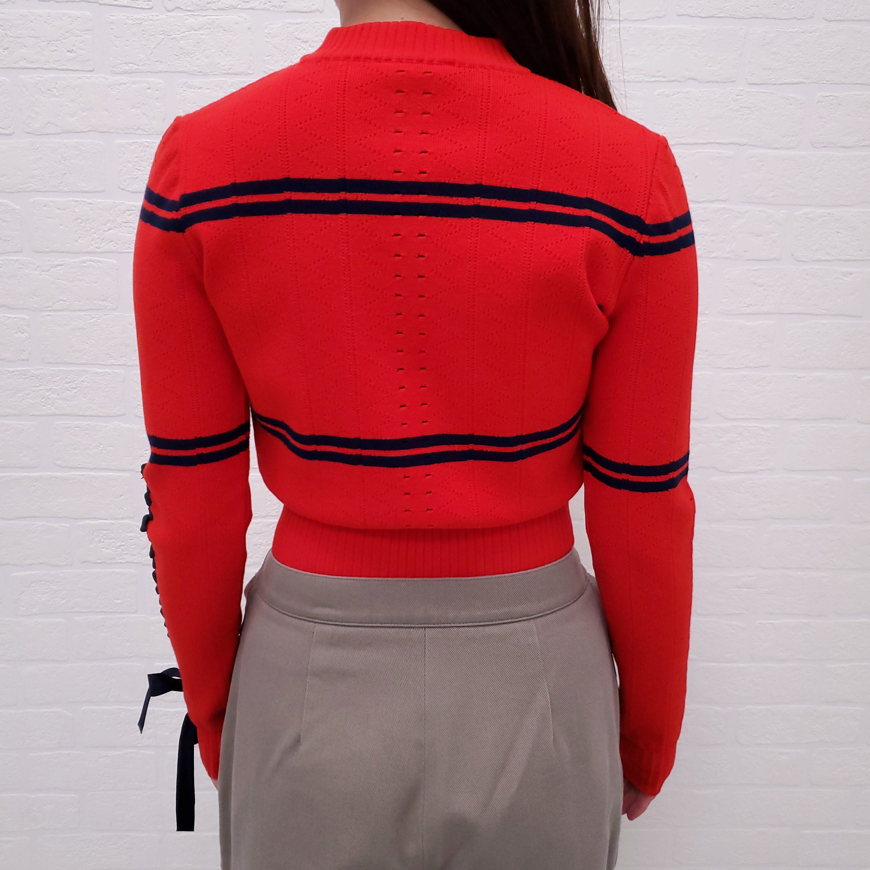 FENDI RED AND NAVY CROPPED SWEATER WITH RIBBON DETAIL - SIZE 36