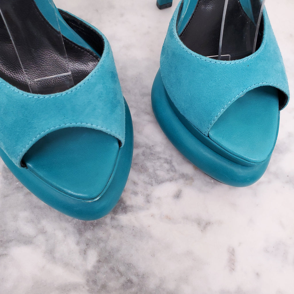 FENDI TURQUOISE SUEDE HEELS - SIZE 36.5