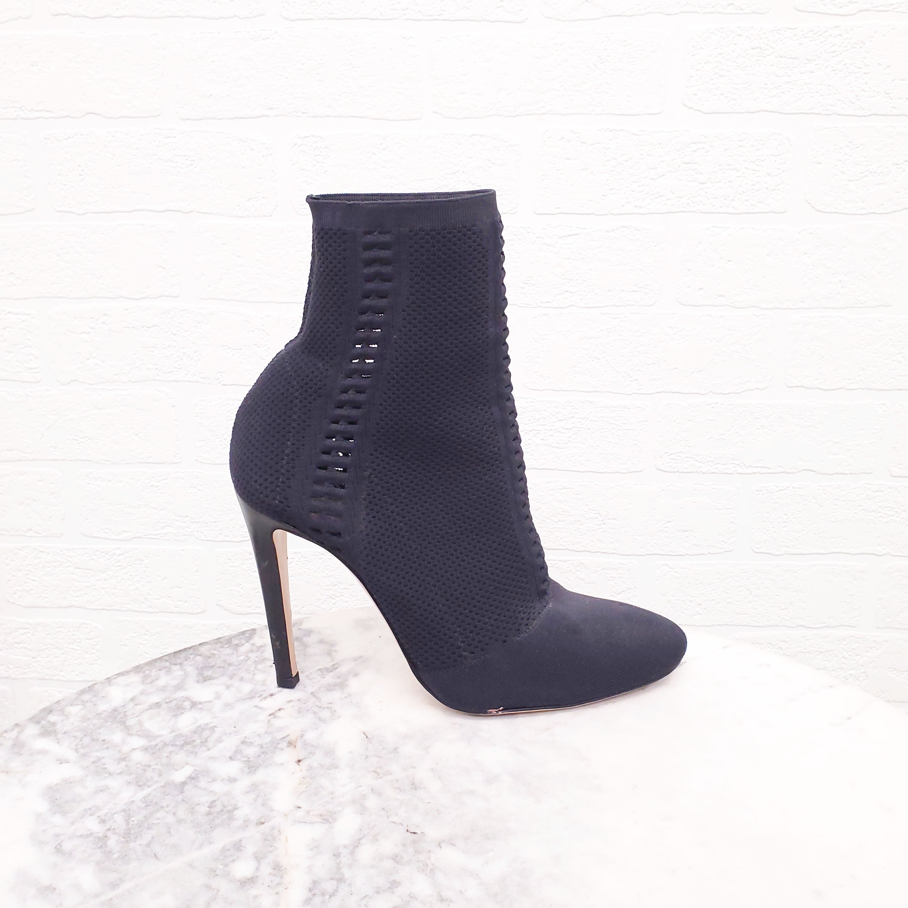 GIANVITO ROSSI BLACK SOCK BOOTIES - SIZE 37.5