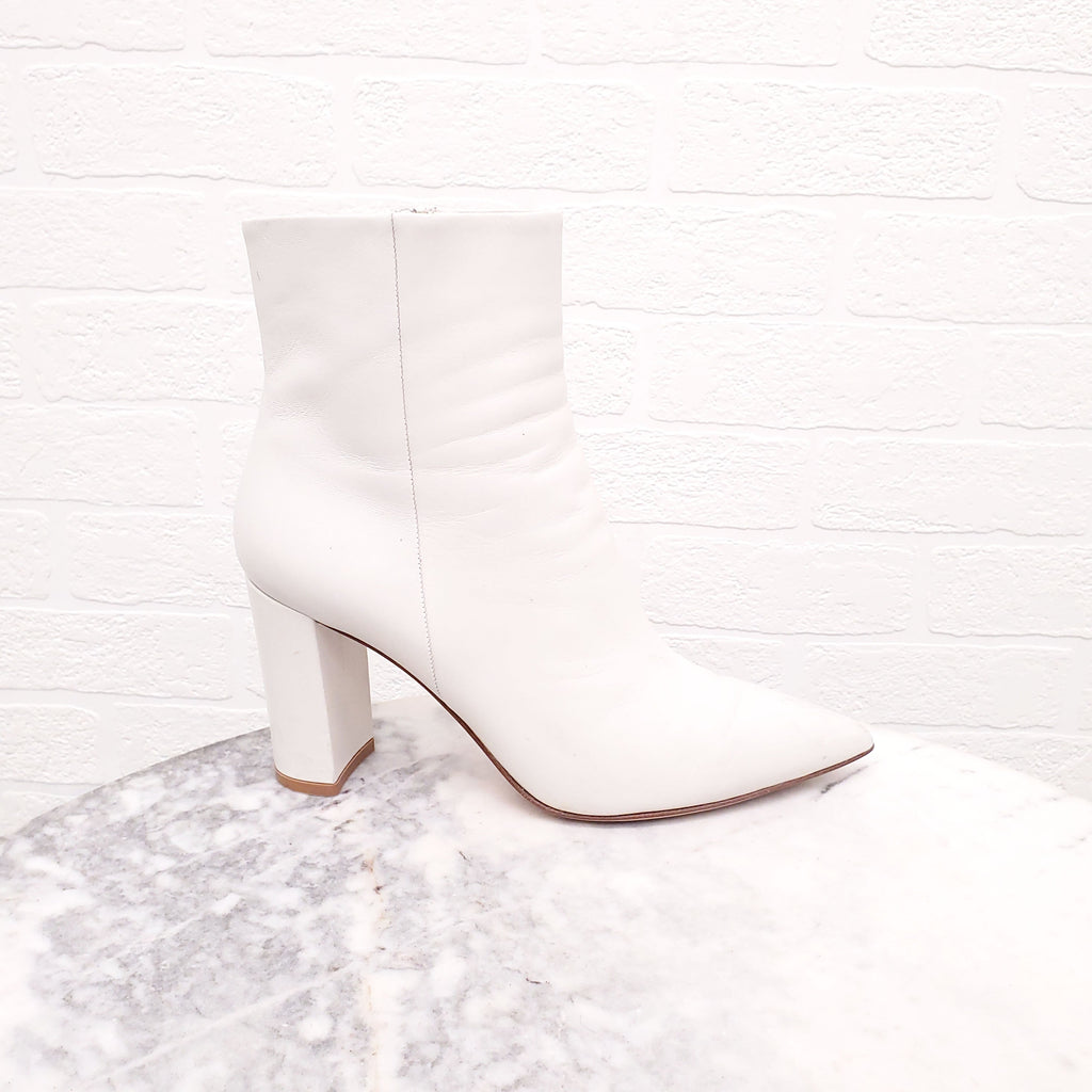 GIANVITO ROSSI CREAM LEATHER BOOTS - SIZE 37.5
