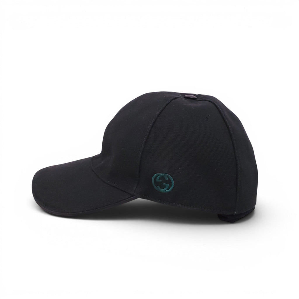 GUCCI BLACK LOGO HAT