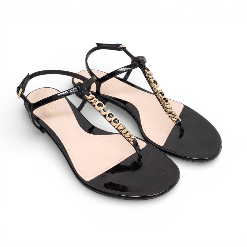 GUCCI BLACK PATENT CHAIN LOGO SANDALS - SIZE 35.5