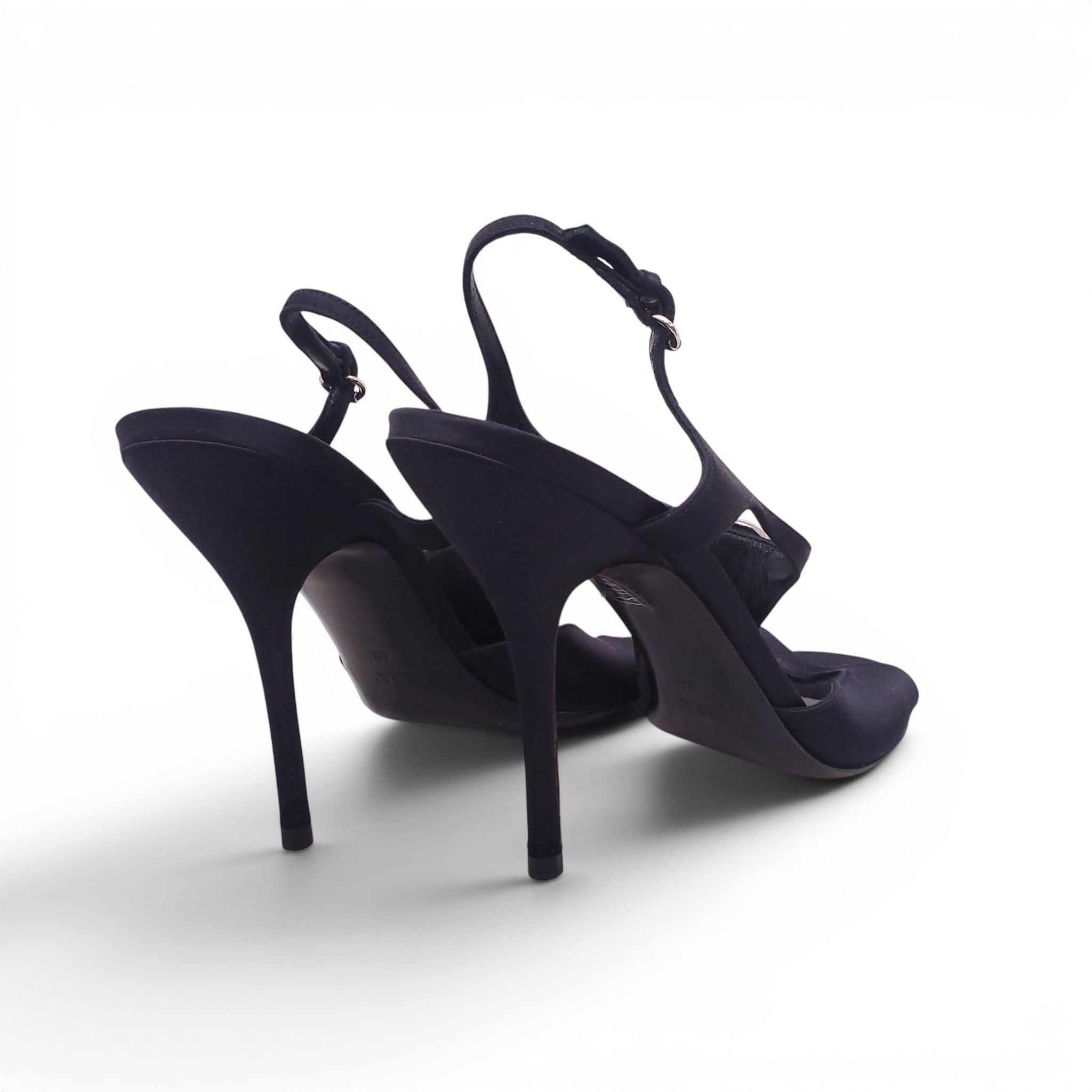 GUCCI BLACK SATIN HEELS WITH CRYSTAL EMBLEM DETAIL - SIZE 40