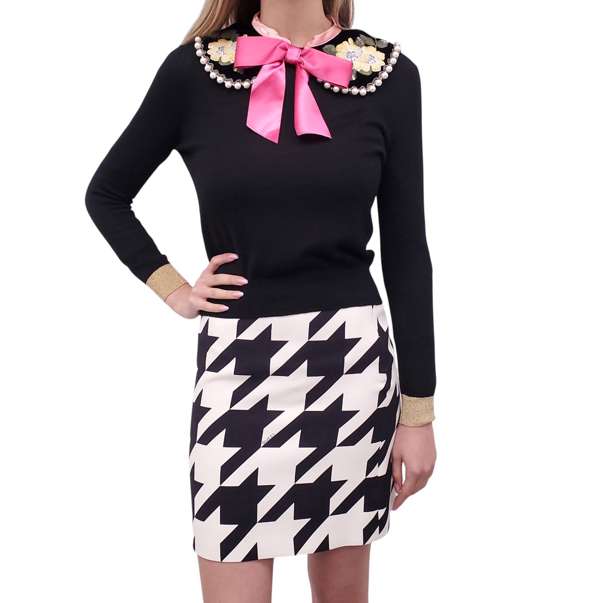 GUCCI BLACK SWEATER WITH REMOVABLE VELVET FLORAL PEARL EMBROIDERED COLLAR - SIZE XS