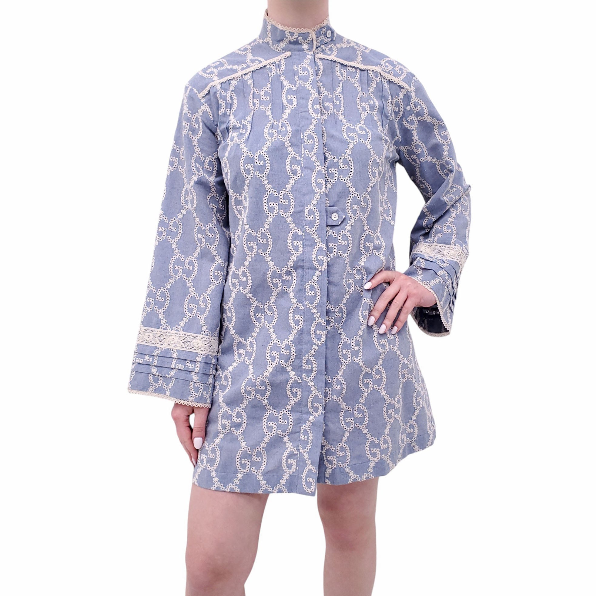 GUCCI BLUE EYELET LOGO BUTTON UP DRESS - SIZE L