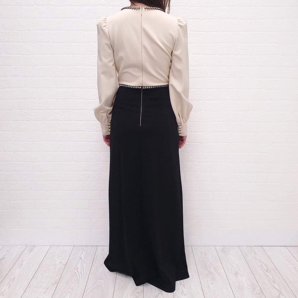 GUCCI CREAM AND BLACK TROMPE L’OEIL BOW GOWN - SIZE S