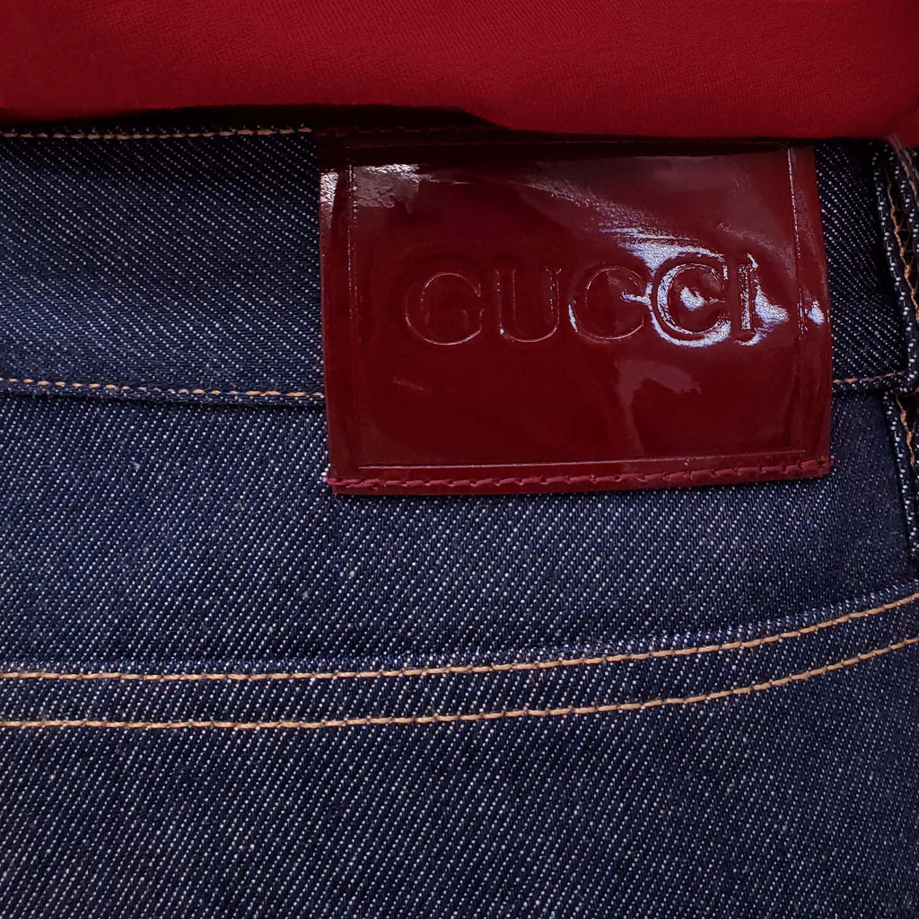 GUCCI DARK WASH DENIM SHORTS WITH LOGO - SIZE 28