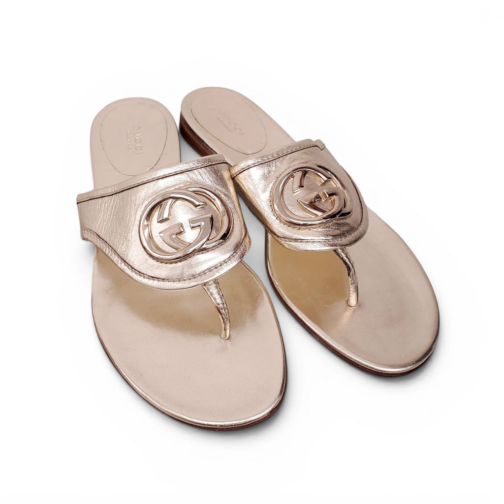 GUCCI GOLD METALLIC GG LOGO SANDALS - SIZE 9.5B