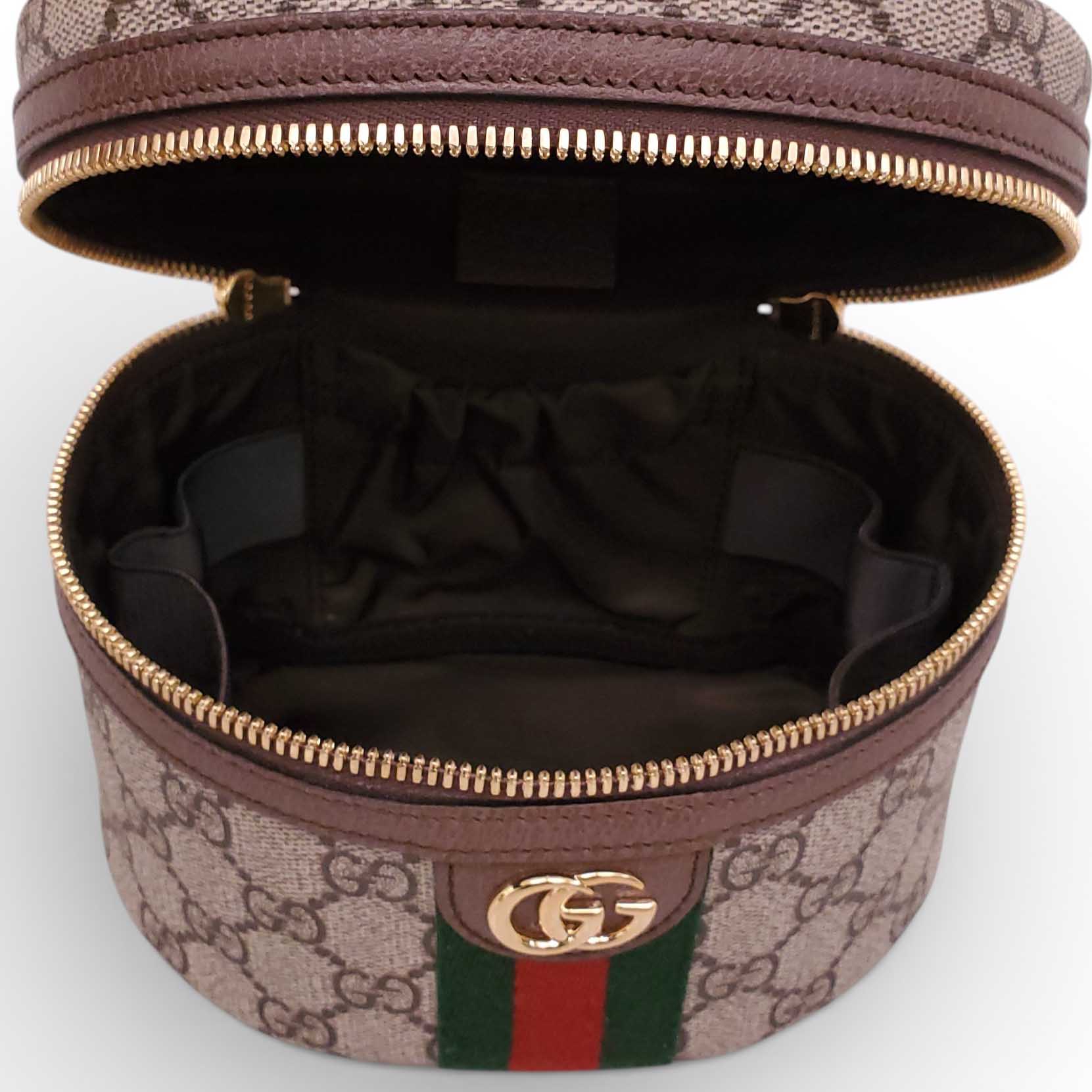 GUCCI VANITY CASE