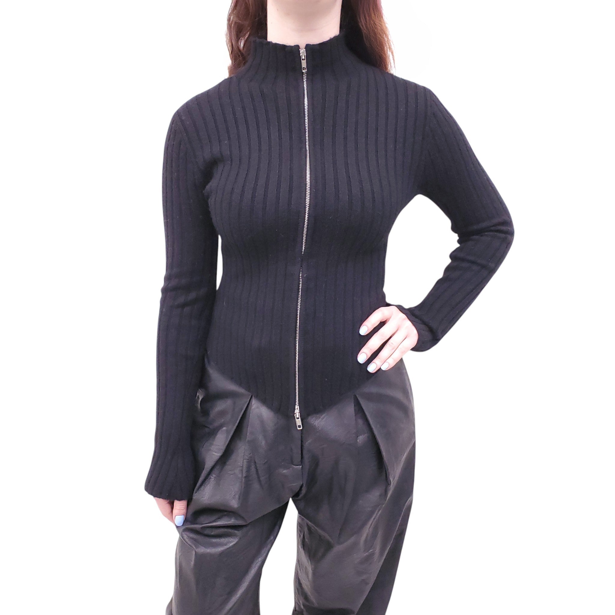 GUIZIO BLACK RIBBED ZIP UP SWEATER - SIZE M
