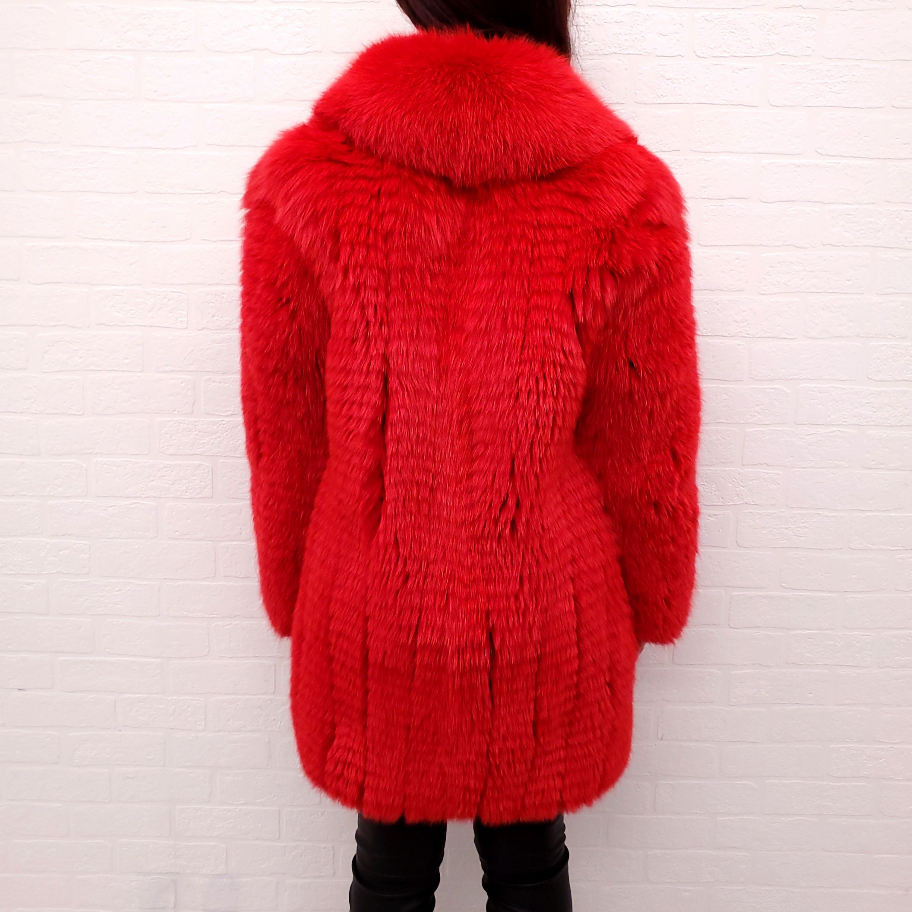HAKAAN FOX FUR RED COAT WITH SILK & LAMBSKIN LINING - SIZE 12