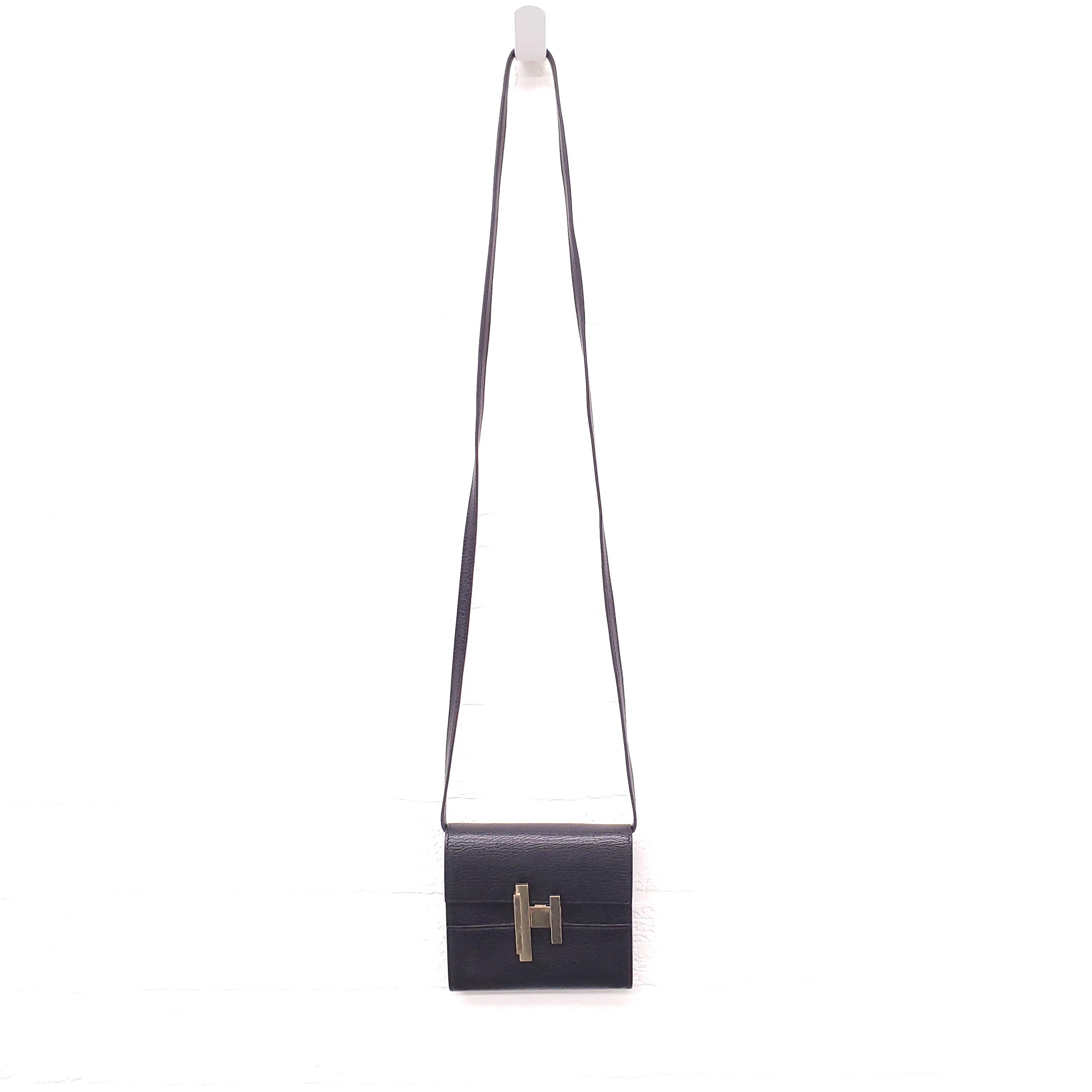 HERMÈS BLACK CINHETIC TO GO WALLET