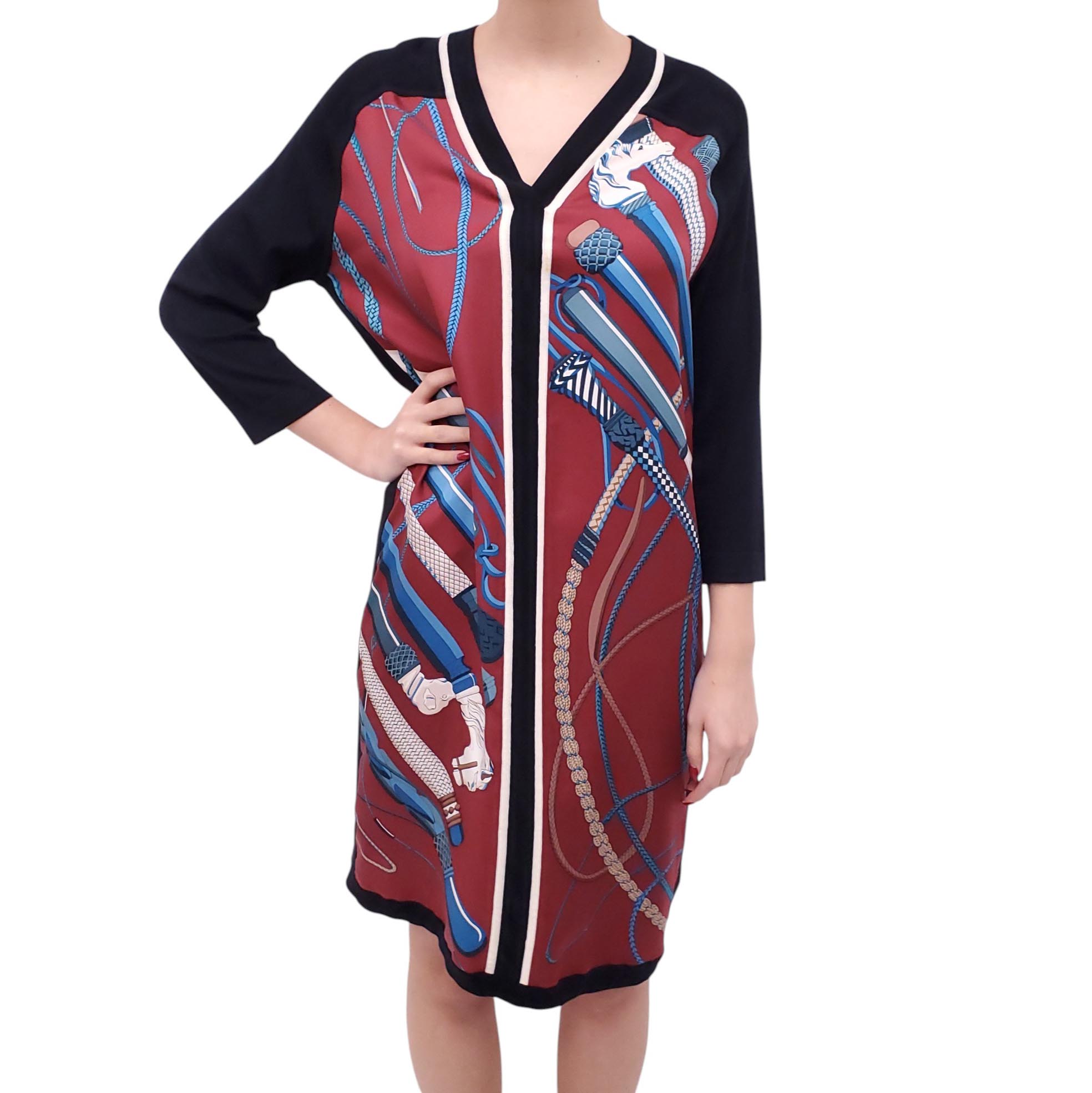 HERMÈS NAVY AND BURGUNDY HORSE PRINT SILK AND KNIT DRESS - SIZE 38