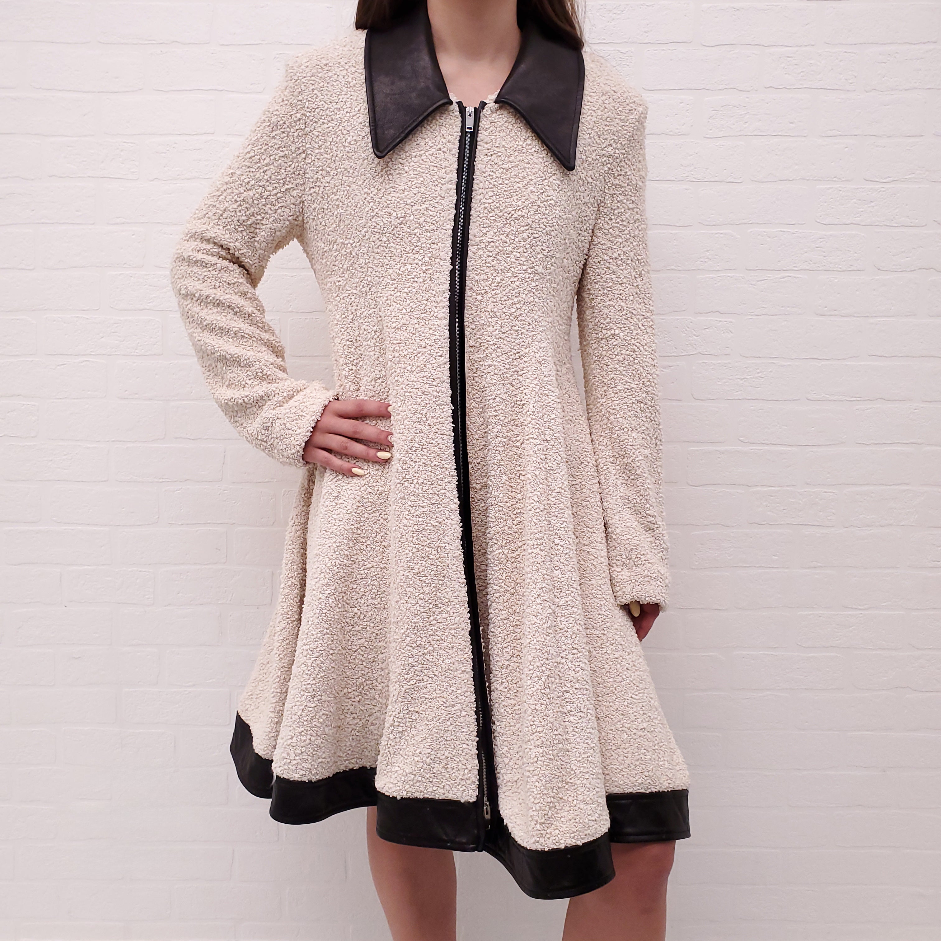 KHAITE CREAM 'JEROLE' BOUCLE COAT WITH BLACK LEATHER TRIM - SIZE S