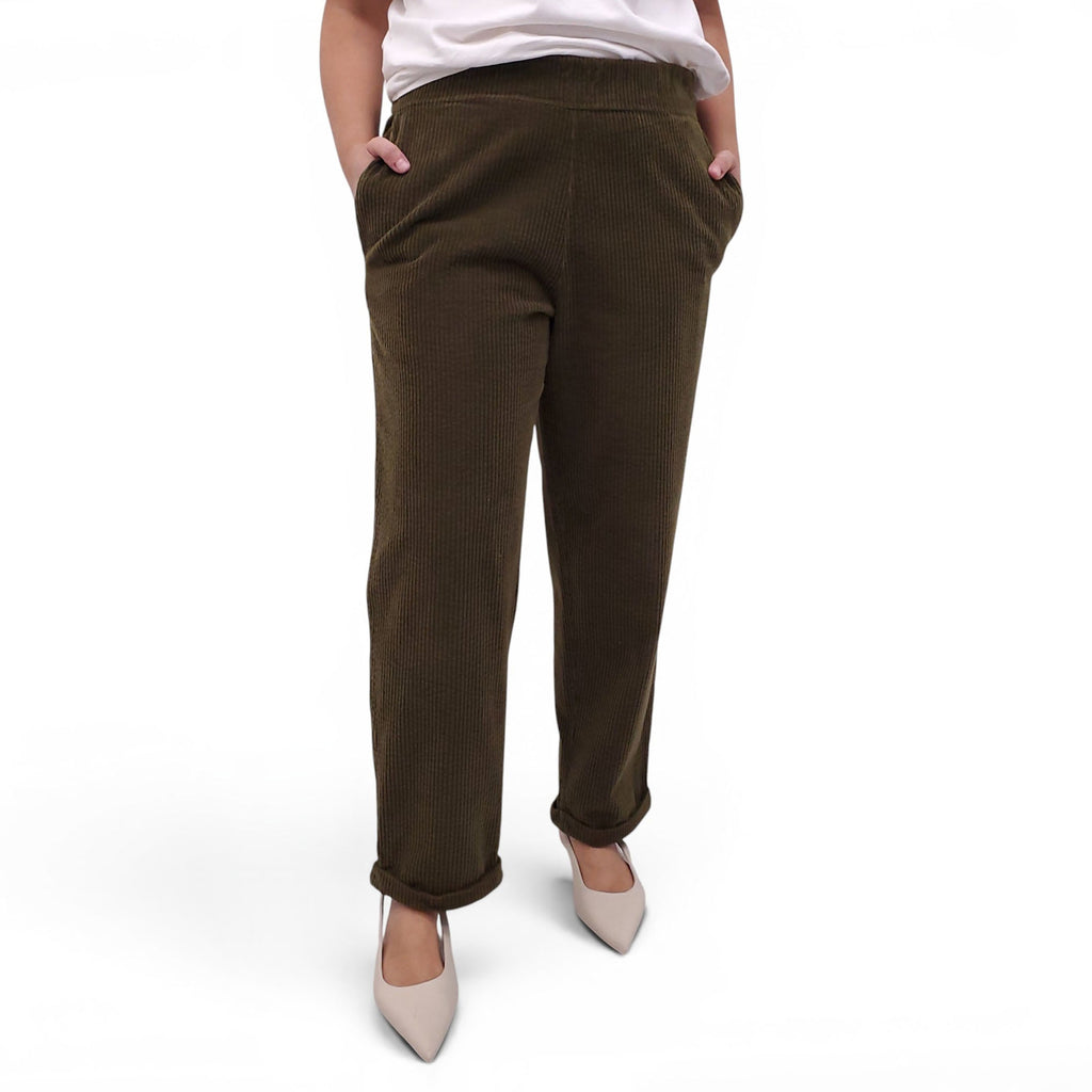 LABO.ART GREEN CORDUROY PANTS - SIZE M