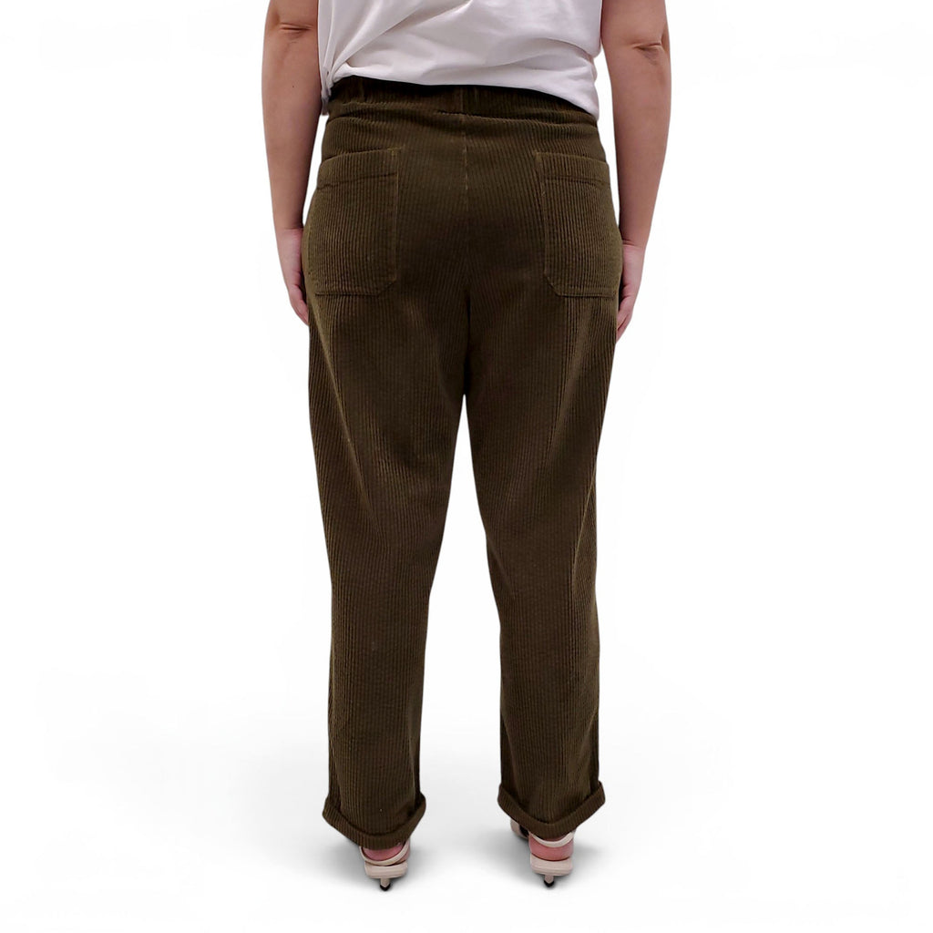 LABO.ART GREEN CORDUROY PANTS - SIZE M