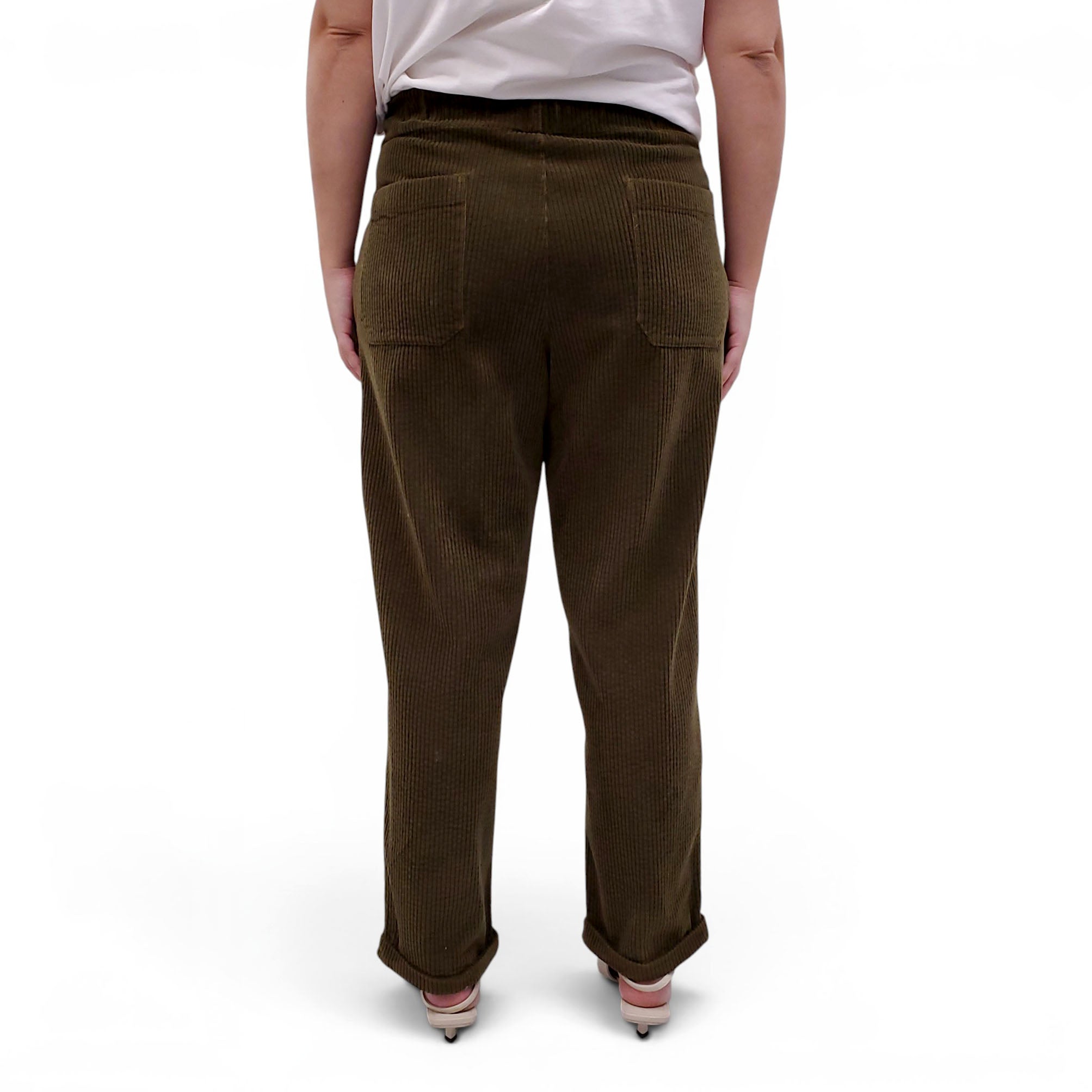 LABO.ART GREEN CORDUROY PANTS - SIZE M