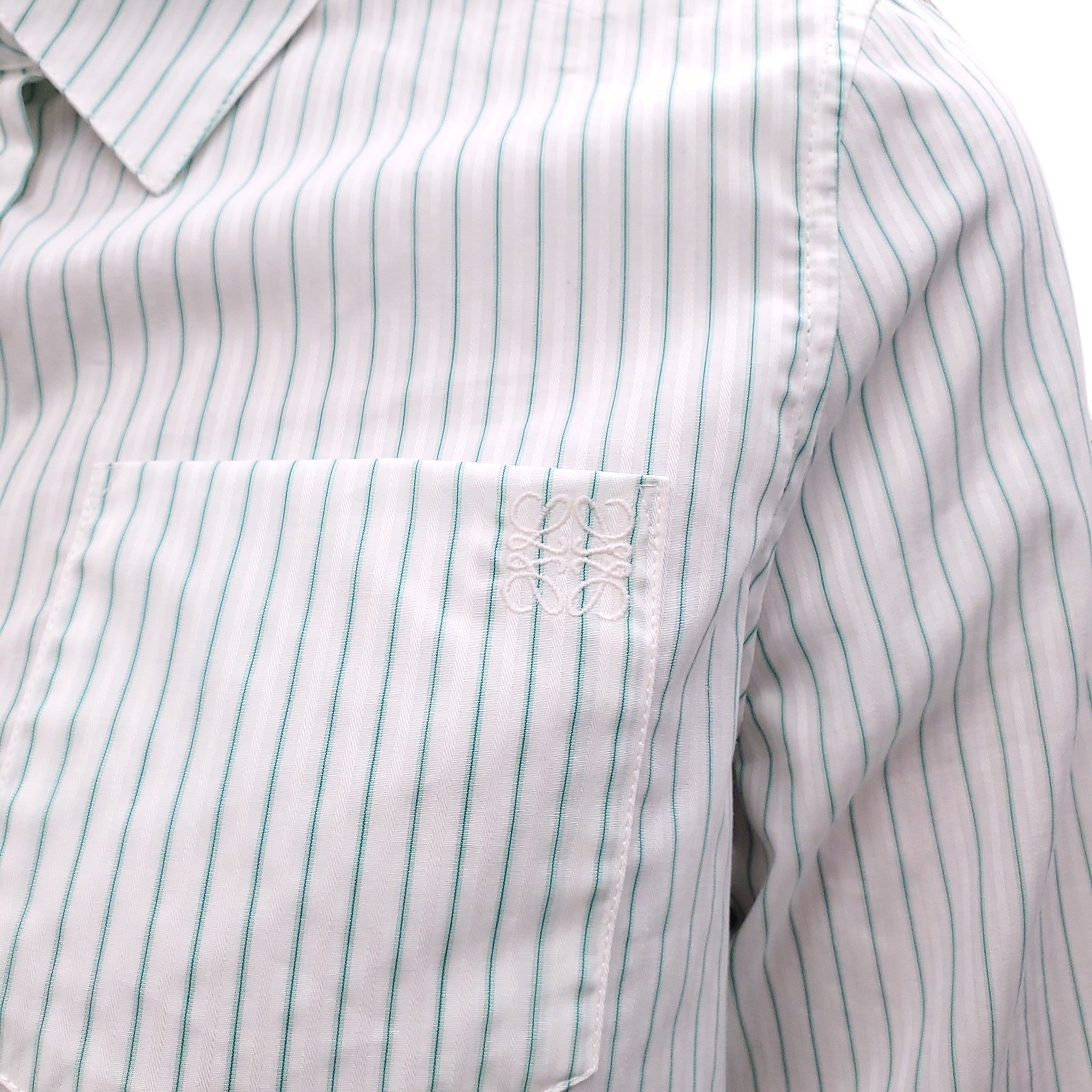 LOEWE WHITE AND MINT SPLIT-BACK STRIPED POPLIN SHIRT - SIZE 34