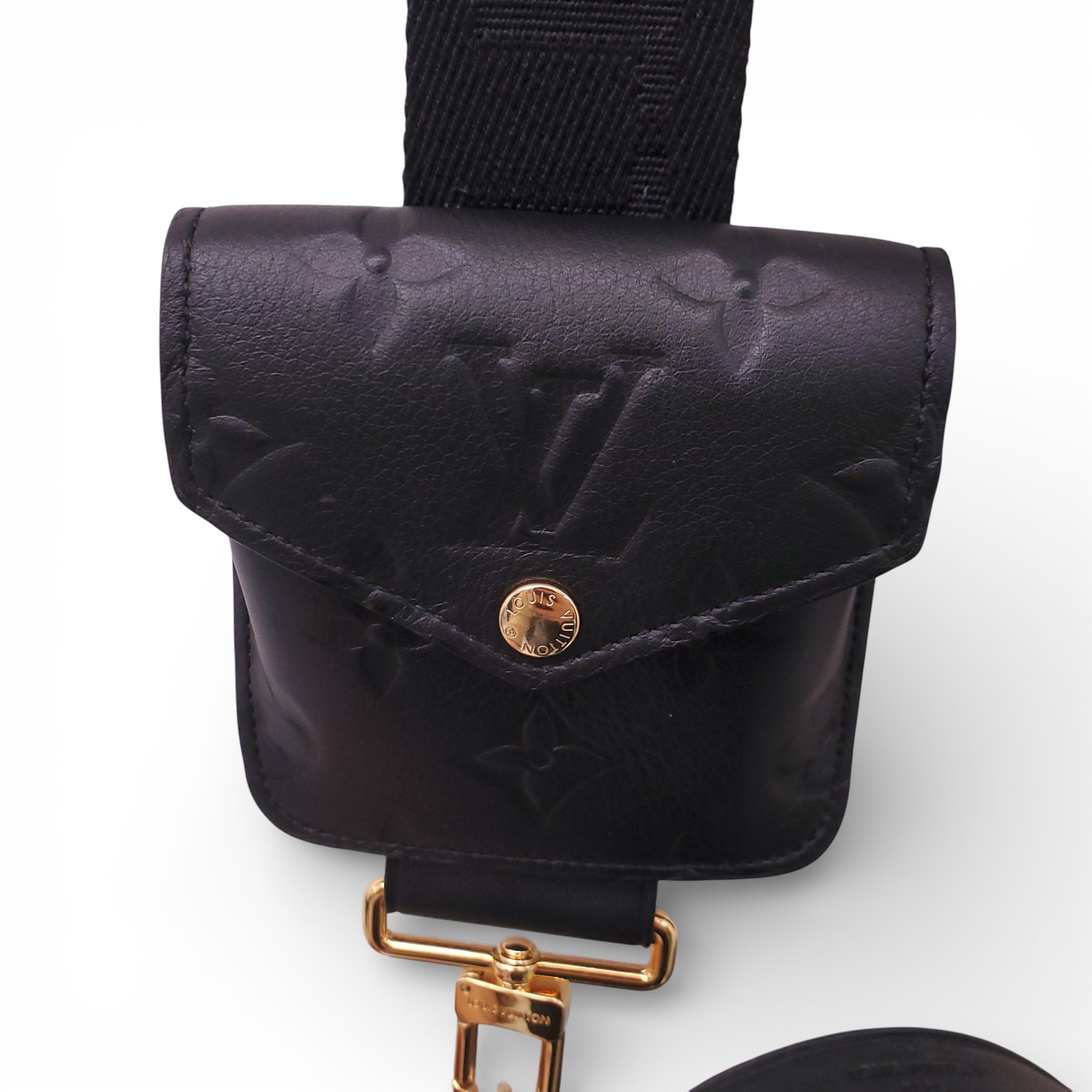 LOUIS VUITTON BLACK UTILITY CROSSBODY BAG