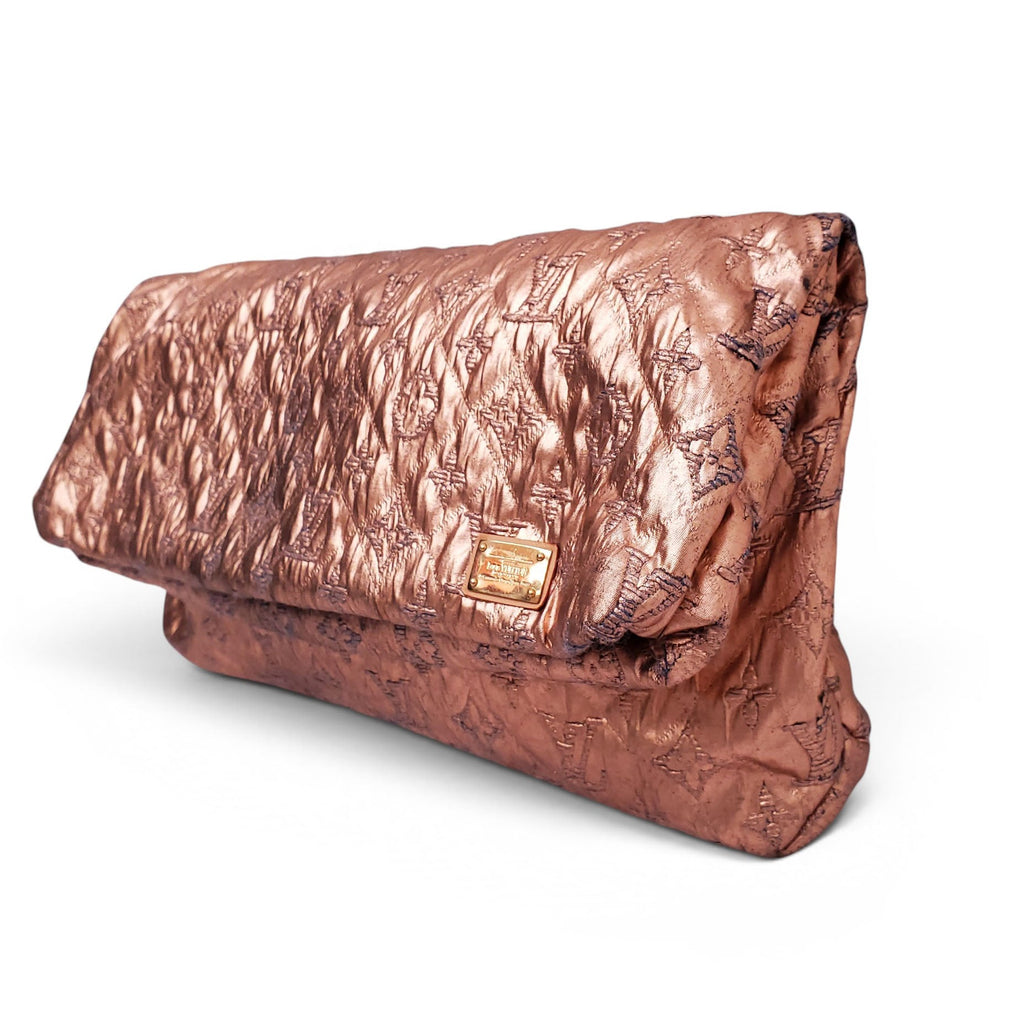 LOUIS VUITTON METALLIC LIMELIGHT MM CLUTCH