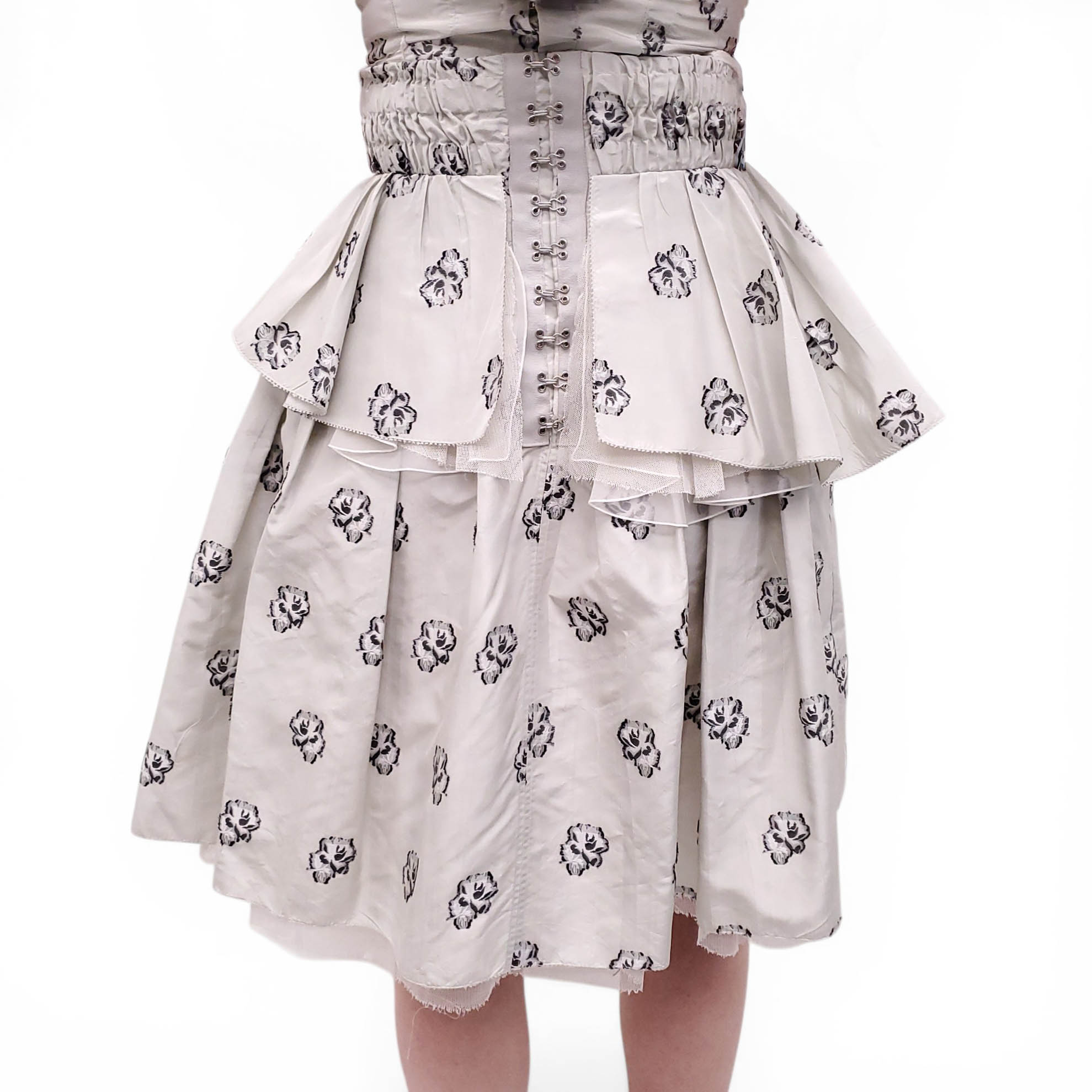 LOUIS VUITTON RUNWAY FLORAL BLOUSE AND SKIRT SET- SIZE 36/38