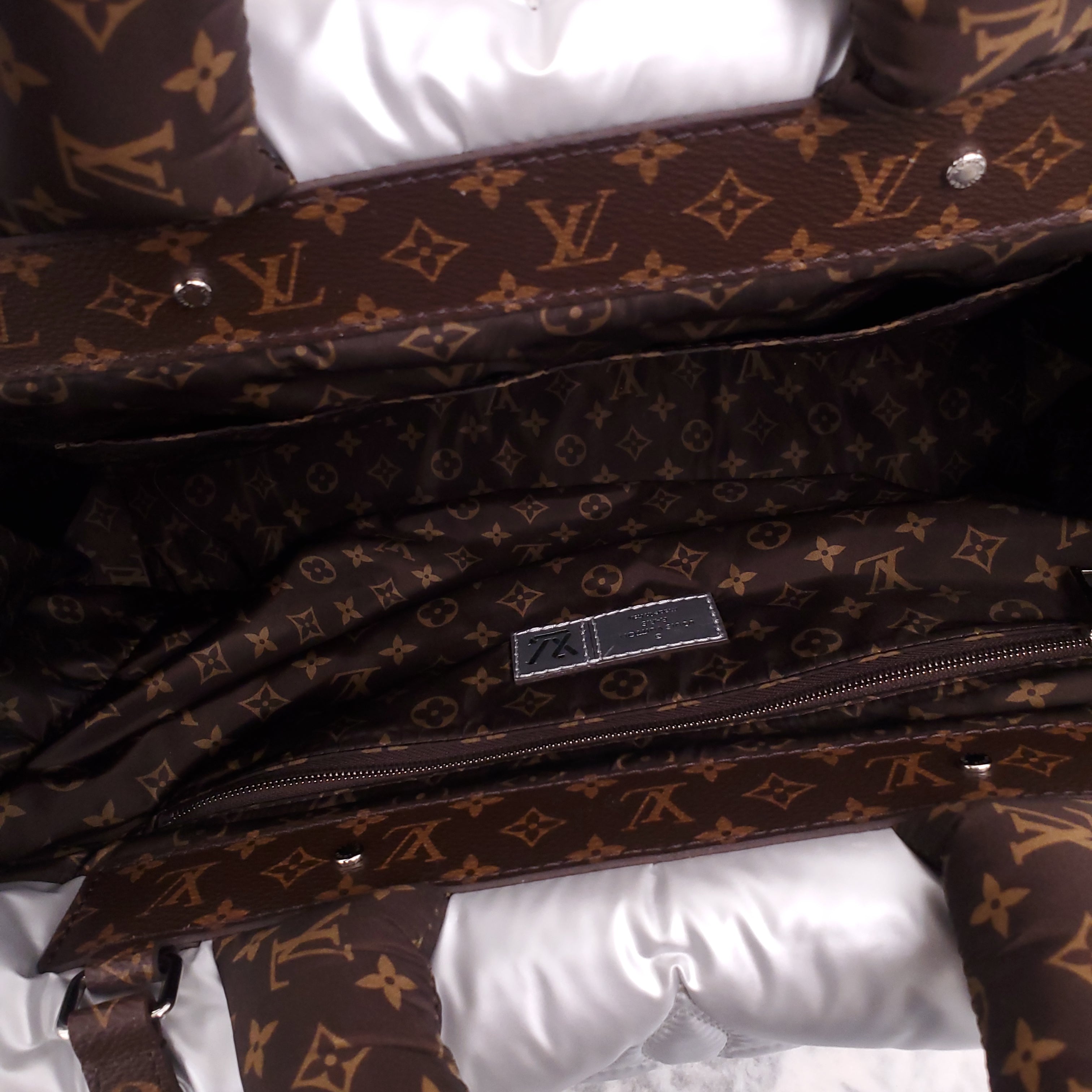 LOUIS VUITTON SILVER MONOGRAM PILLOW ONTHEGO GM TOTE