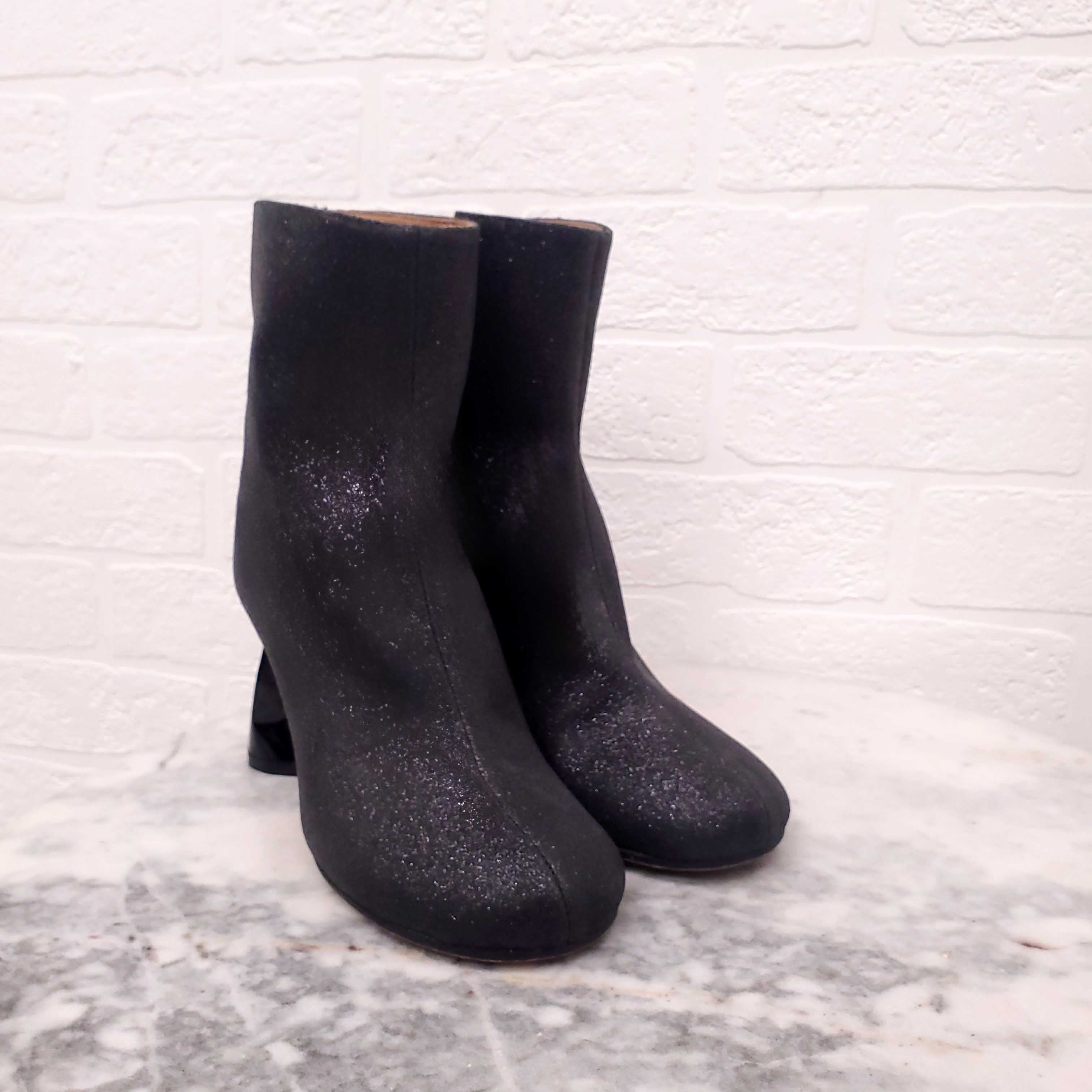 MAISON MARGIELA BOOT WITH CRUSHED HEEL - SIZE 36