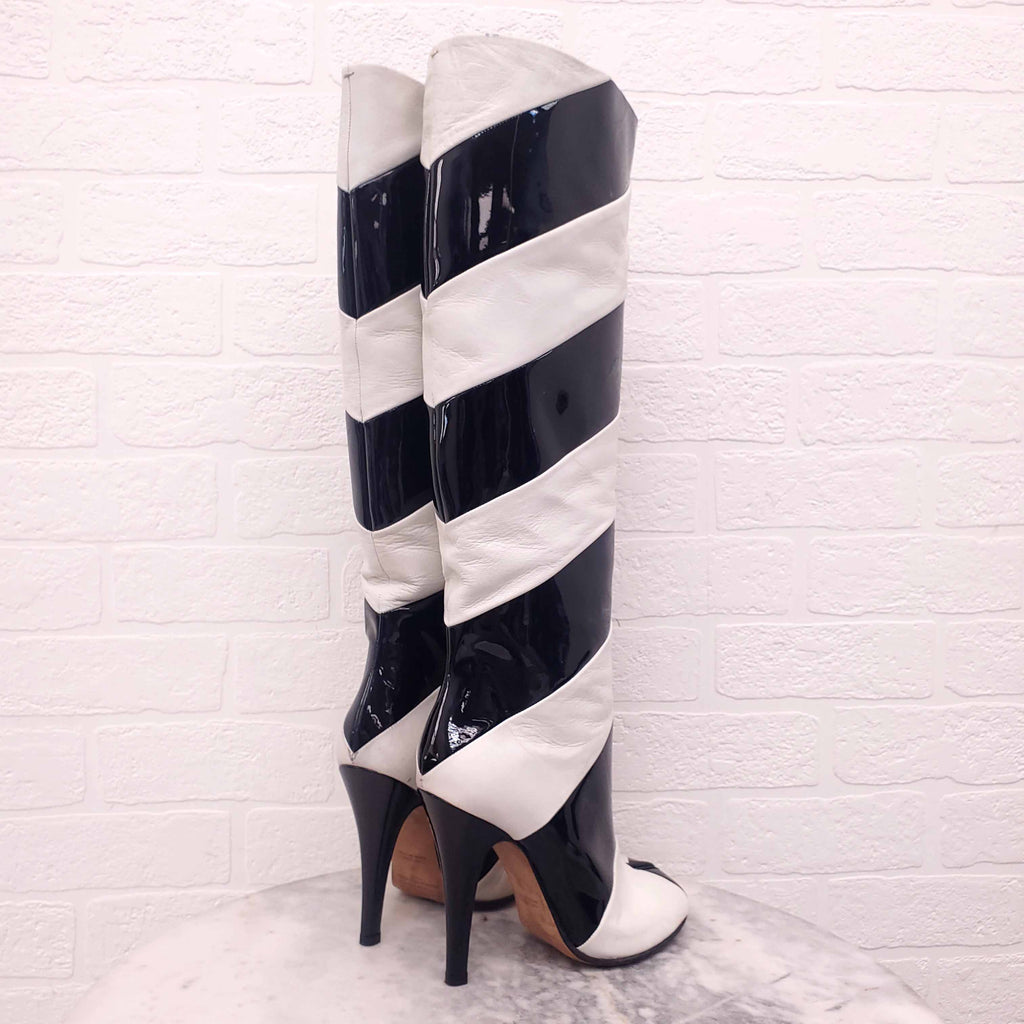 MAISON MARGIELA TABI BOOTS IN BLACK PATENT AND WHITE LEATHER - SIZE 38