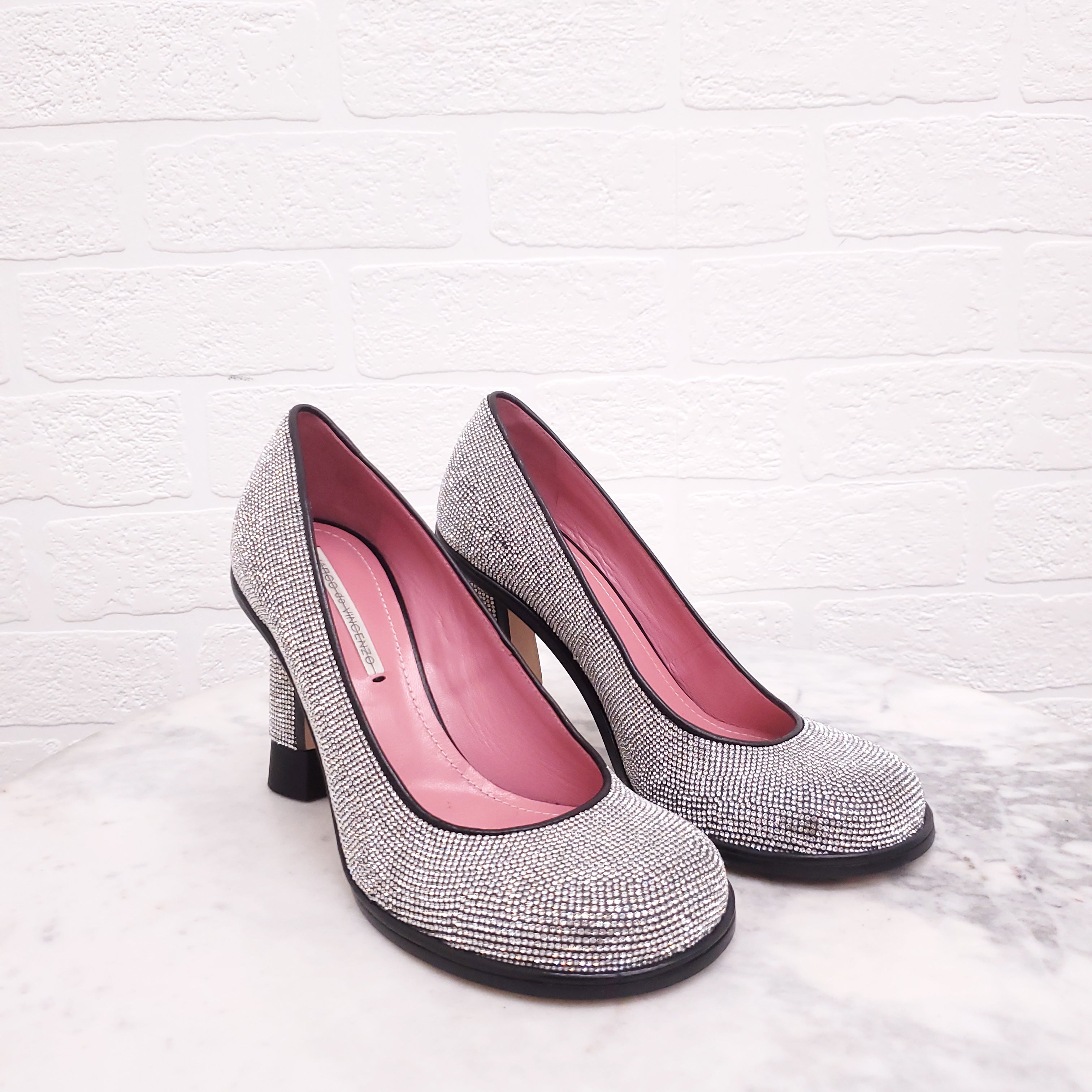MARCO DE VINCENZO CRYSTAL ROUND TOE HEELS - SIZE 36