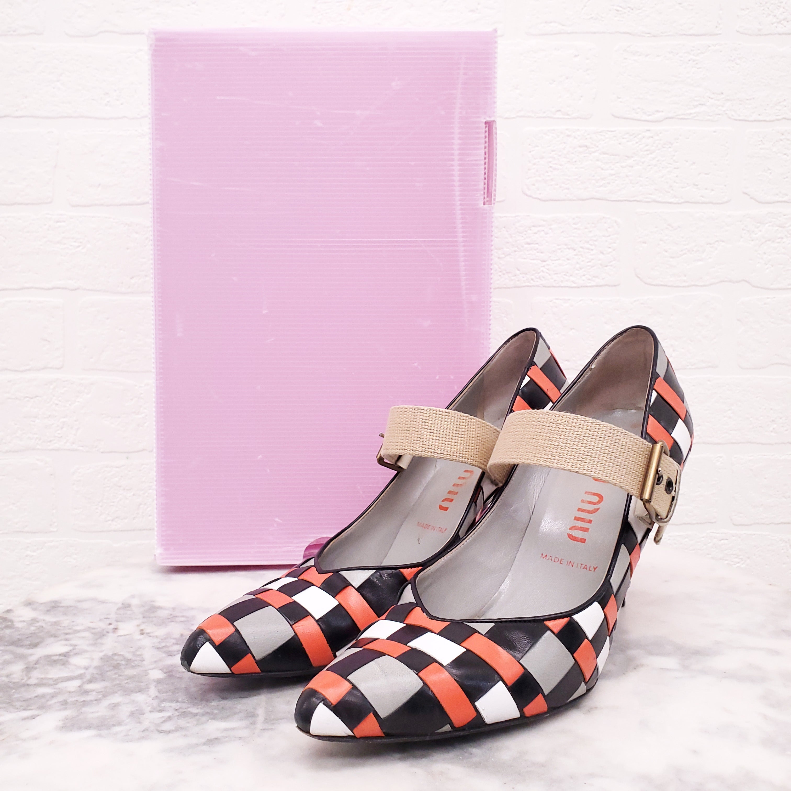 MIU MIU BLACK, ORANGE AND CREAM SQUARE PATTERNED HEELS - SIZE 40