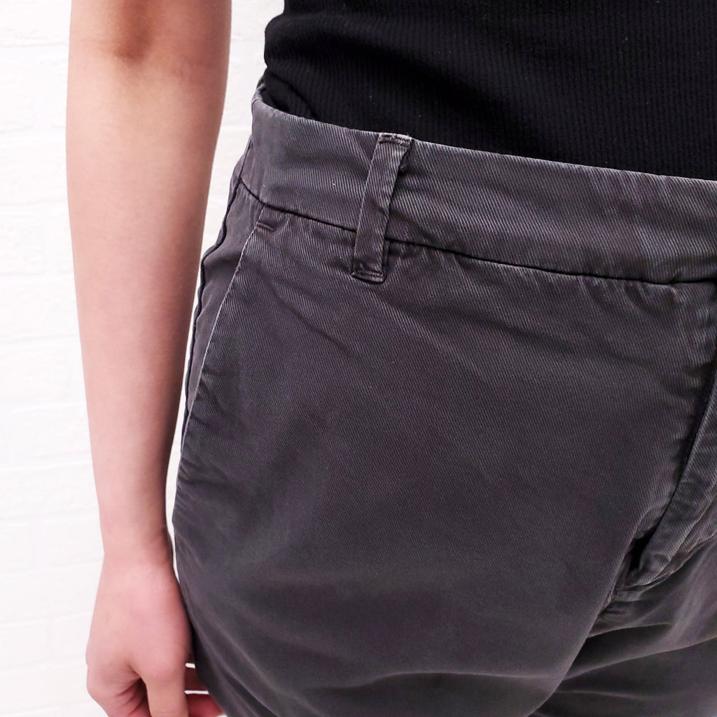 NILI LOTAN DARK GREY 'PARIS' PANTS - SIZE 2
