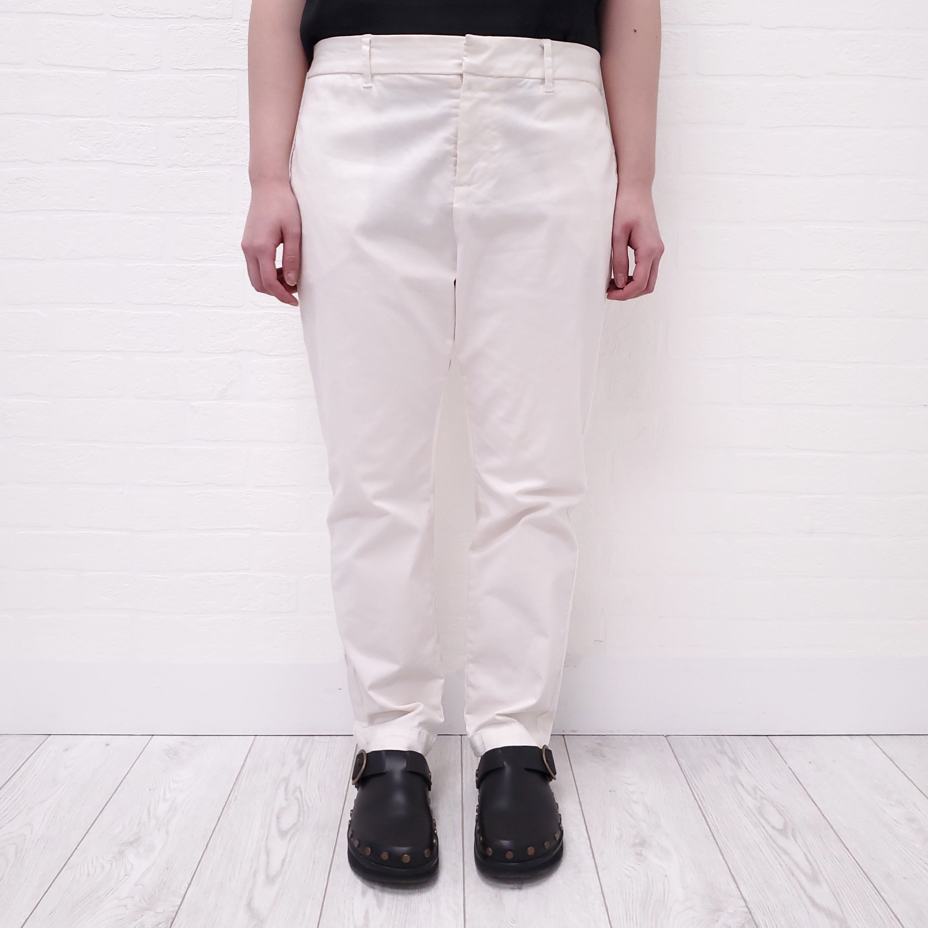 NILI LOTAN WHITE 'TEL AVIV' PANTS - SIZE 8