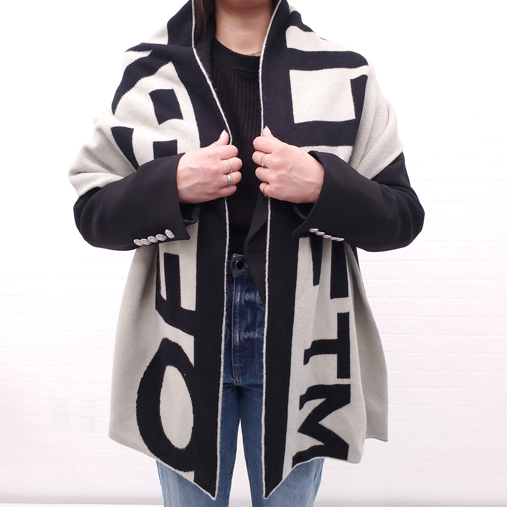 OFF-WHITE BLACK AND CREAM LOGO SCARF