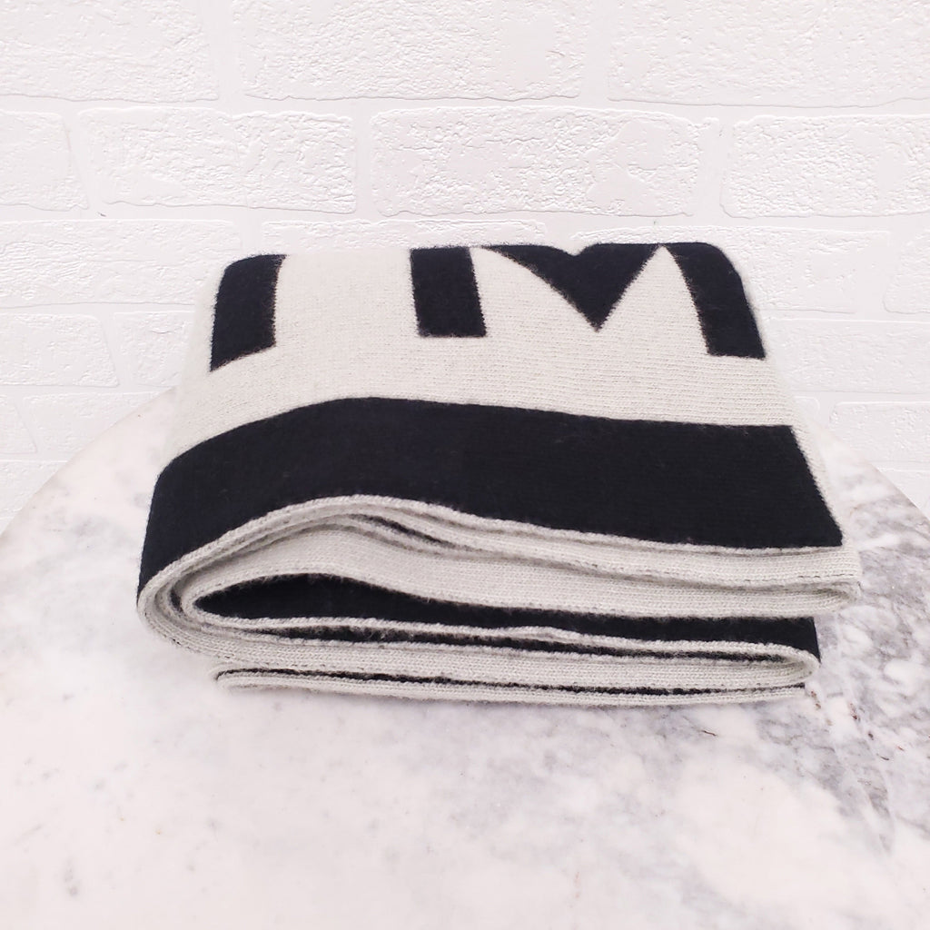 OFF-WHITE BLACK AND CREAM LOGO SCARF