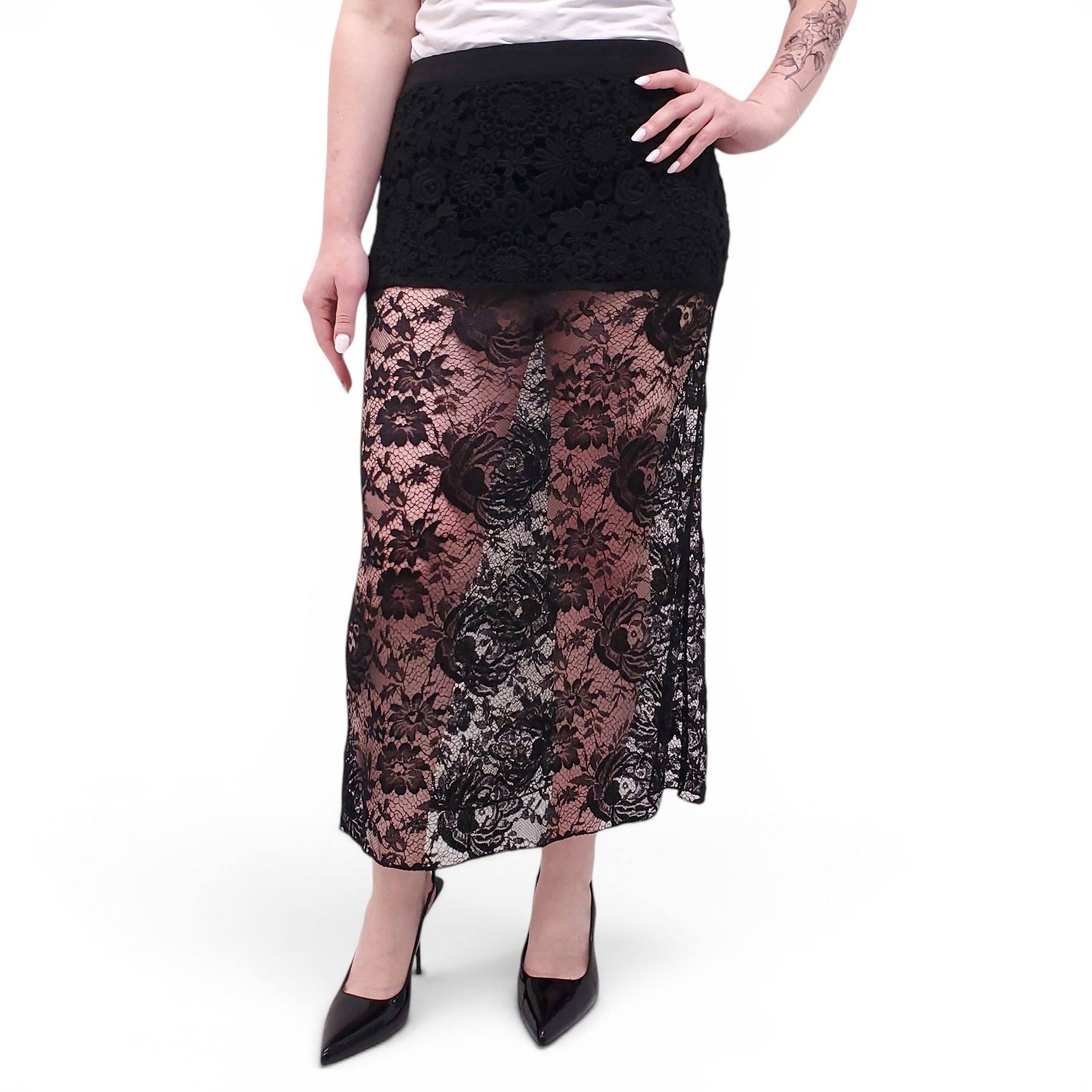 PRADA BLACK EYELET AND LACE SKIRT - SIZE 40