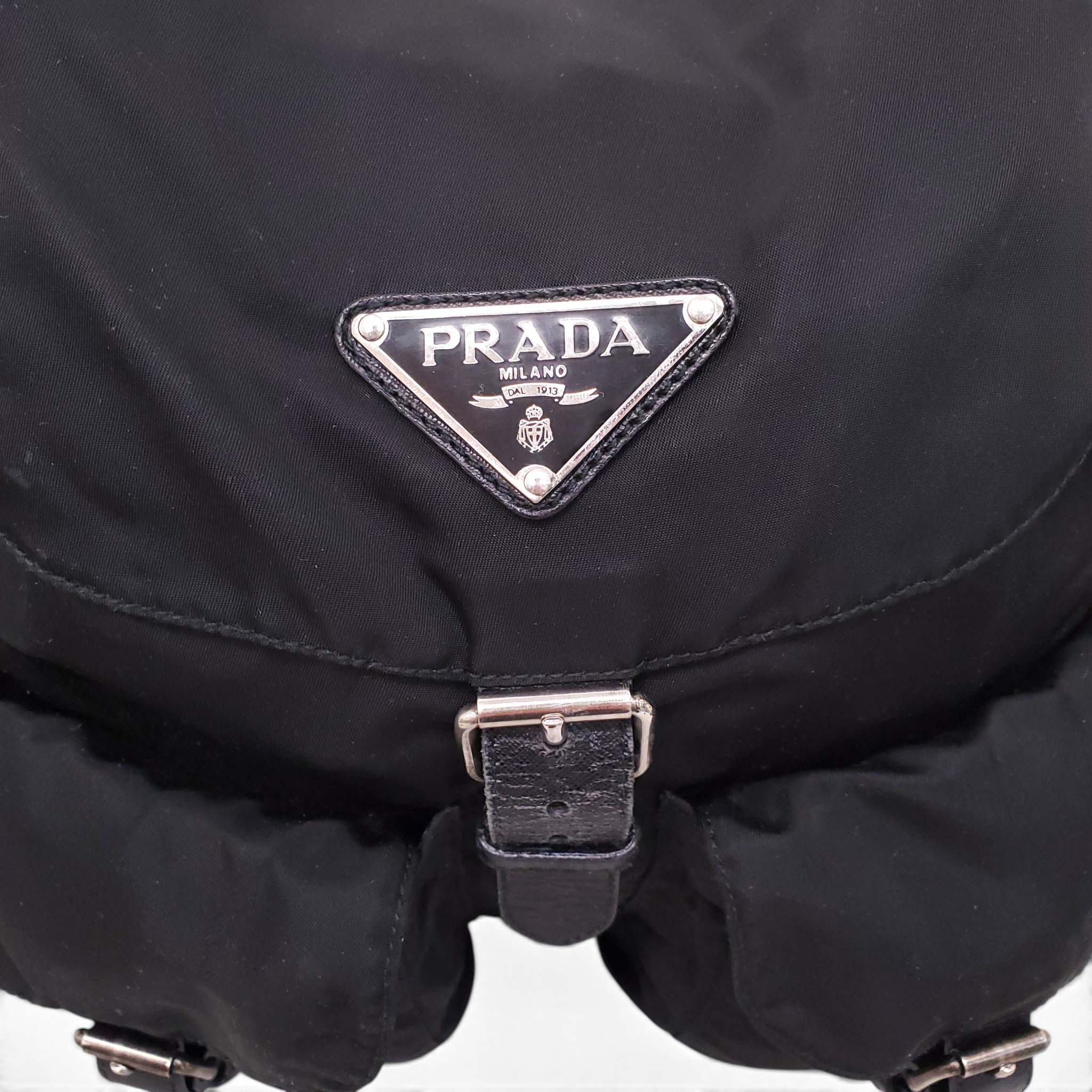 PRADA BLACK VINTAGE LOGO BACKPACK