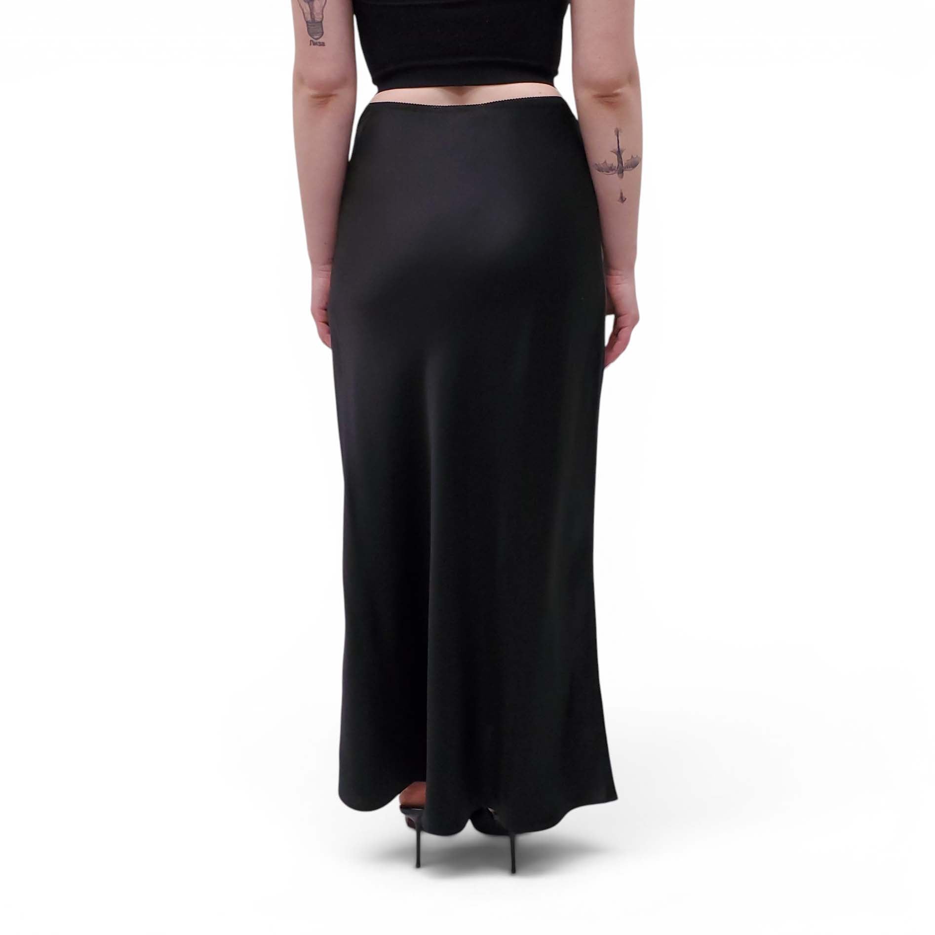 REFORMATION BLACK SATIN 'LAYLA' SKIRT - SIZE 8