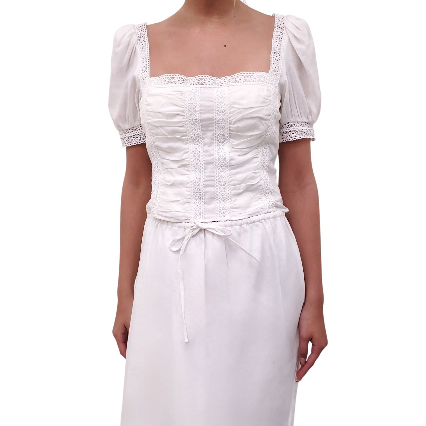REFORMATION WHITE SHORT-SLEEVE EYELET TOP - SIZE 8