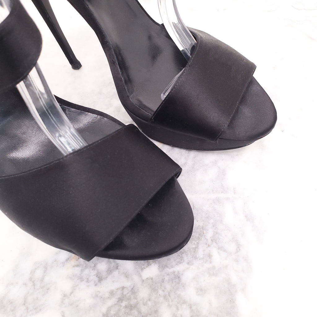 ROGER VIVIER BLACK SATIN PLATFORM OPEN TOE HEELS WITH CRYSTAL EMBELLISHMENT - SIZE 41