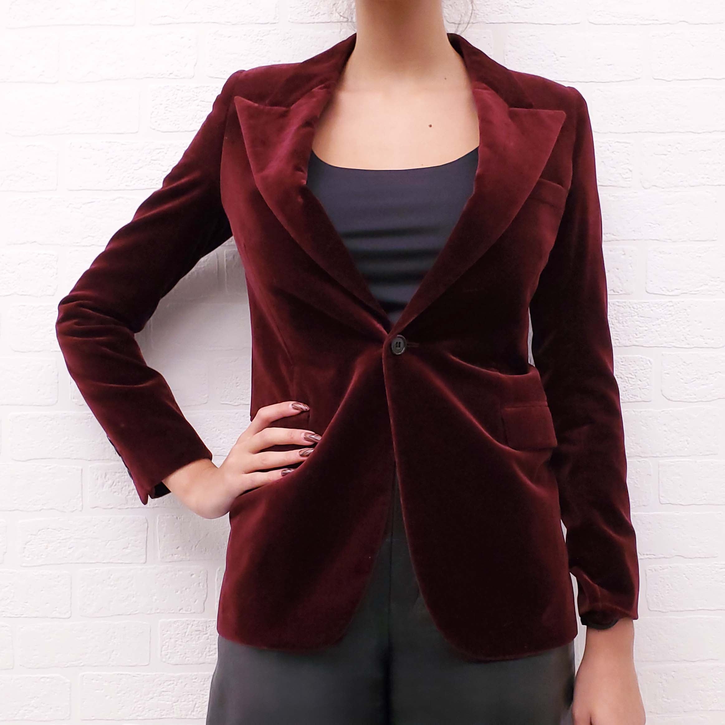 SAINT LAURENT BURGUNDY VELVET BLAZER - SIZE 34