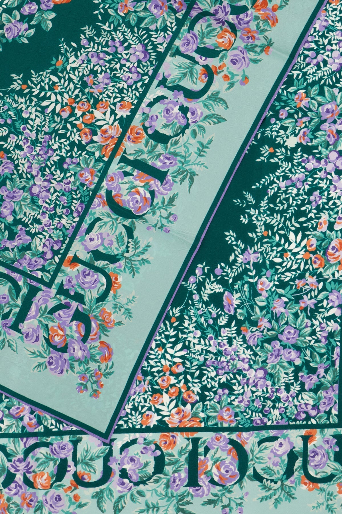 Gucci Woman Accessories Scarves & Shawls