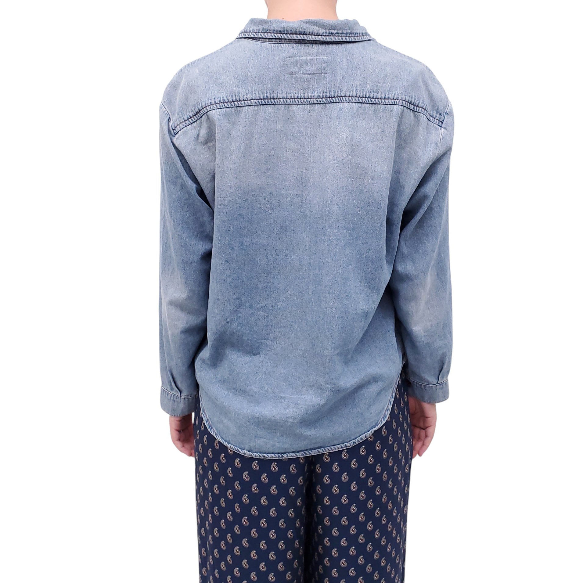 THE GREAT DENIM BUTTON UP BLOUSE - SIZE 2/M