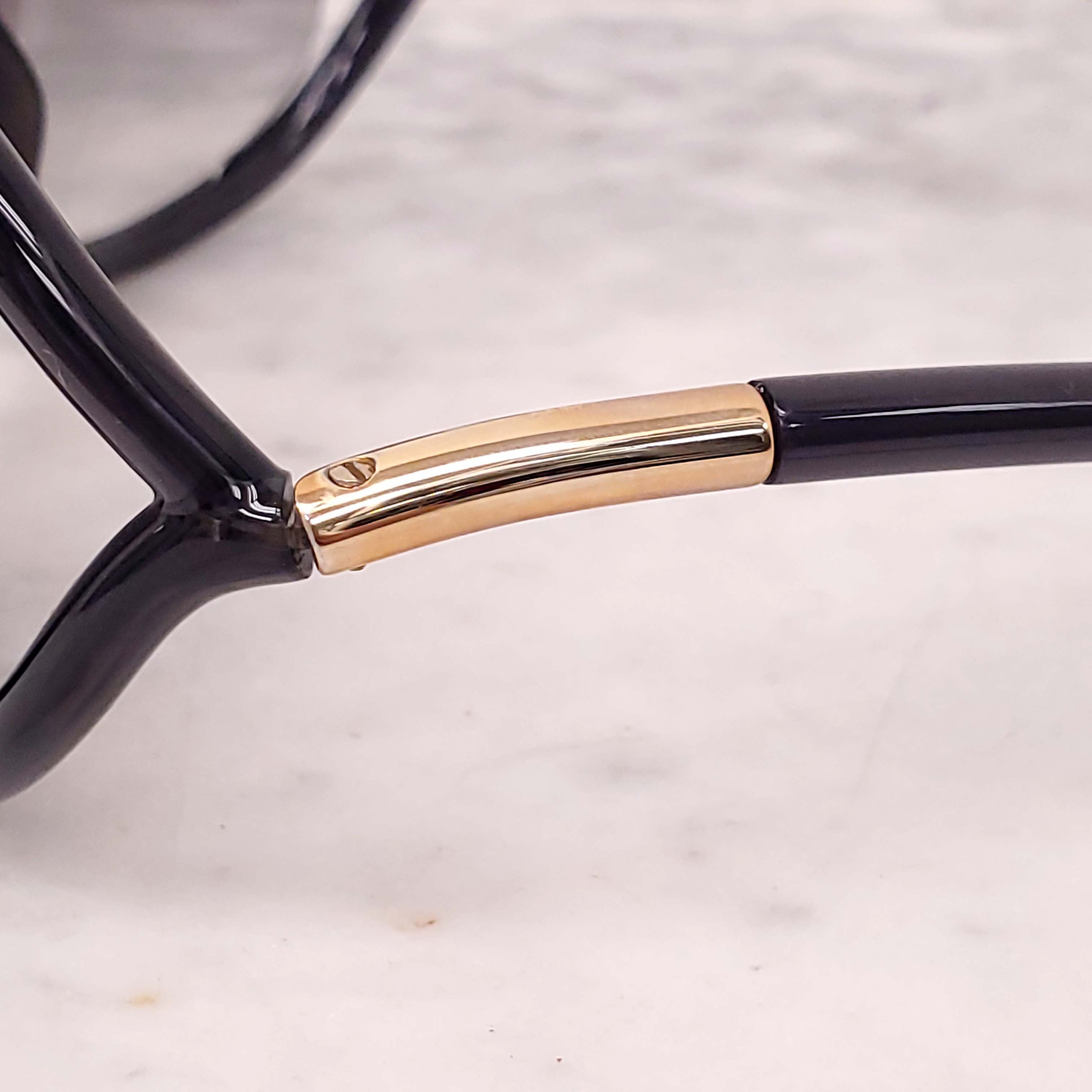 TOM FORD BLACK AND GOLD SUNGLASSES