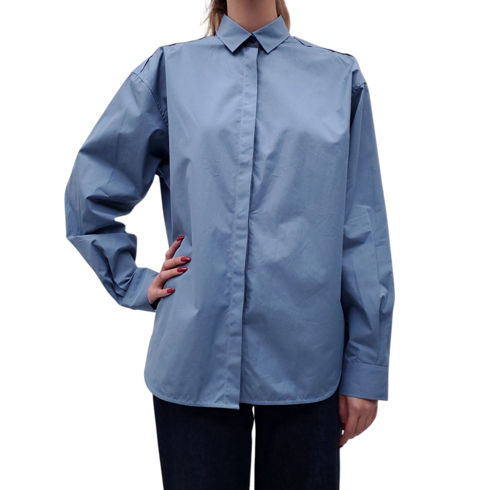 TOTEME OVERSIZED BLUE BUTTON UP BLOUSE WITH LOGO ON SLEEVE - SIZE 36