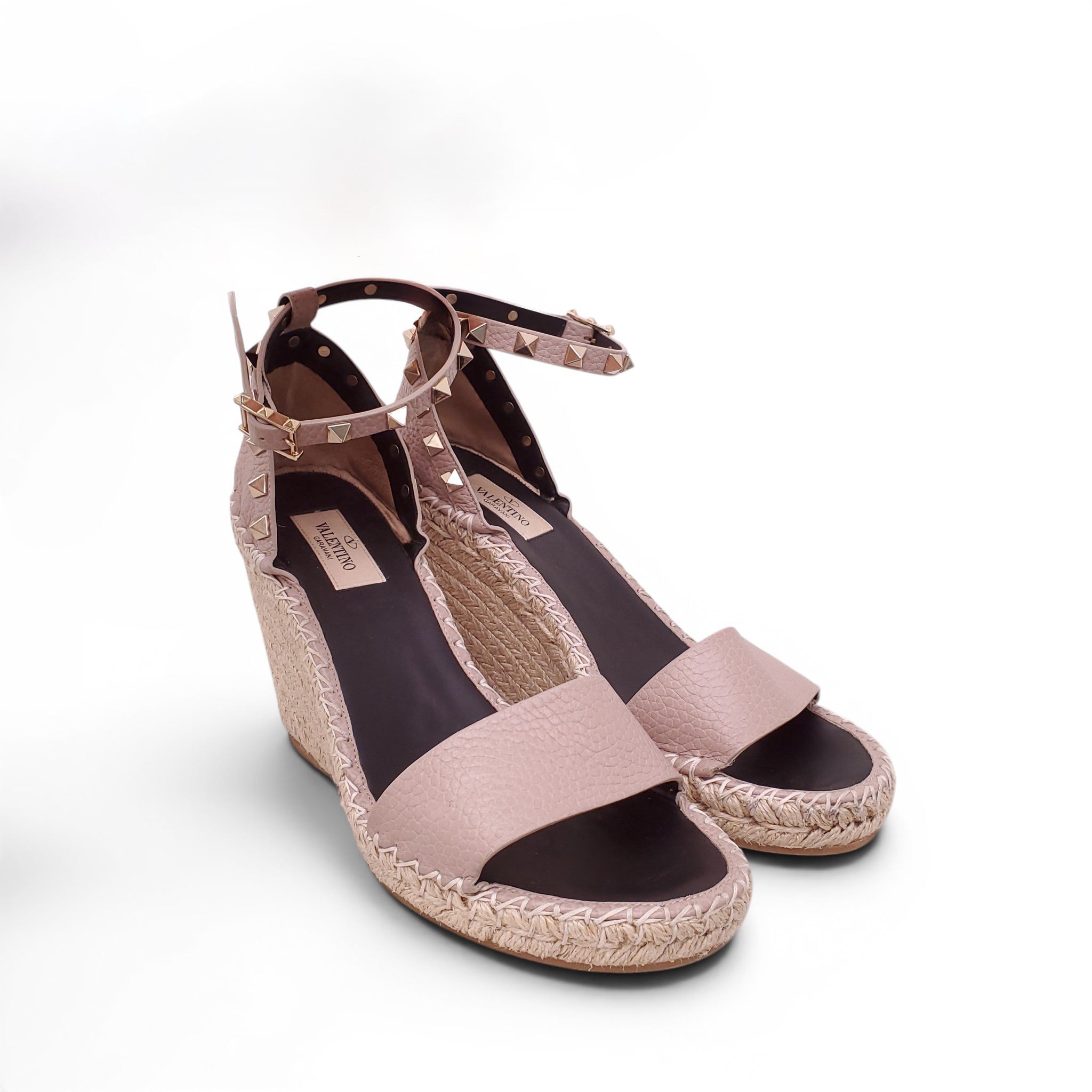 VALENTINO BLUSH PINK RAFFIA ROCKSTUD WEDGES - SIZE 39