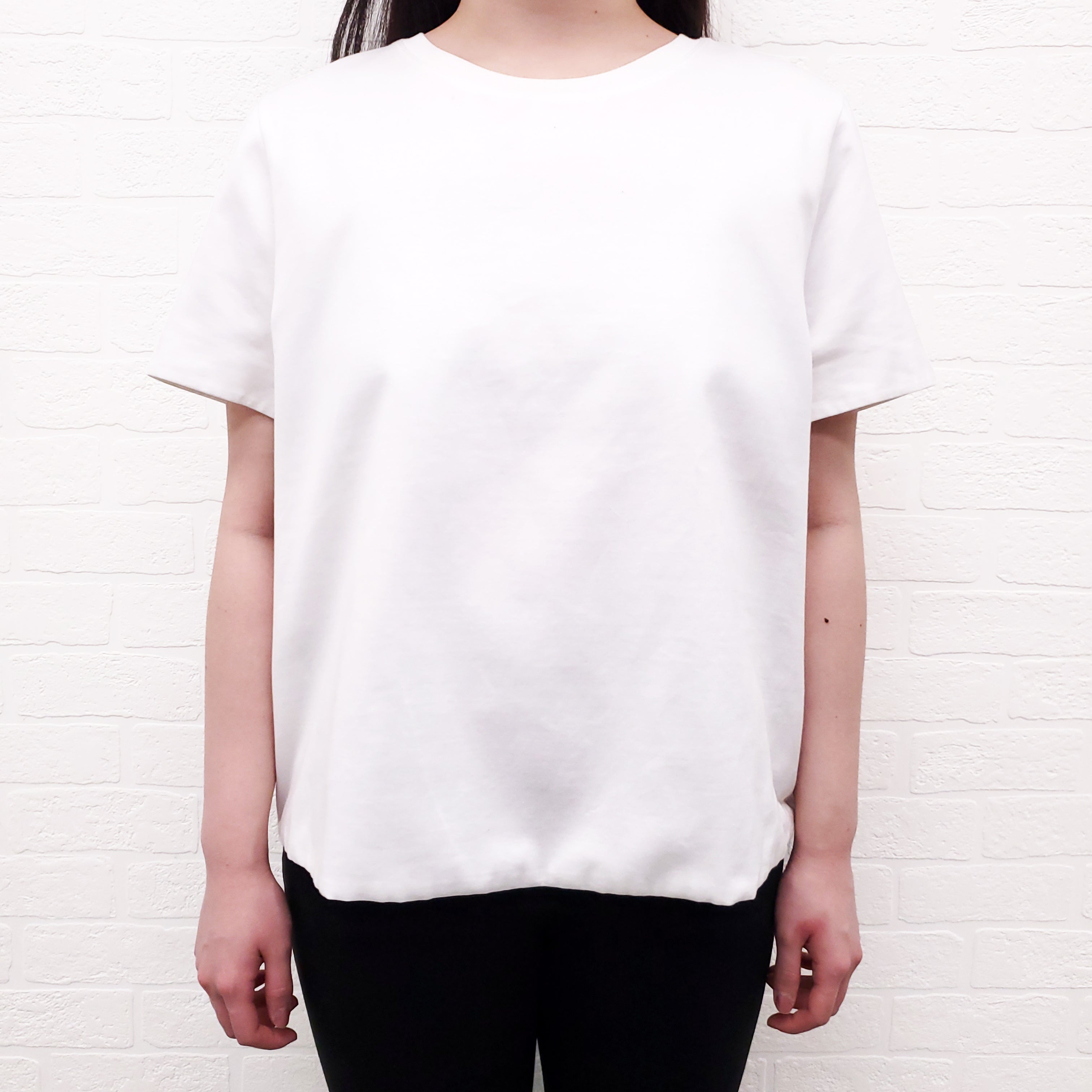 VALENTINO WHITE T-SHIRT WITH ROCKSTUD DETAIL - SIZE L