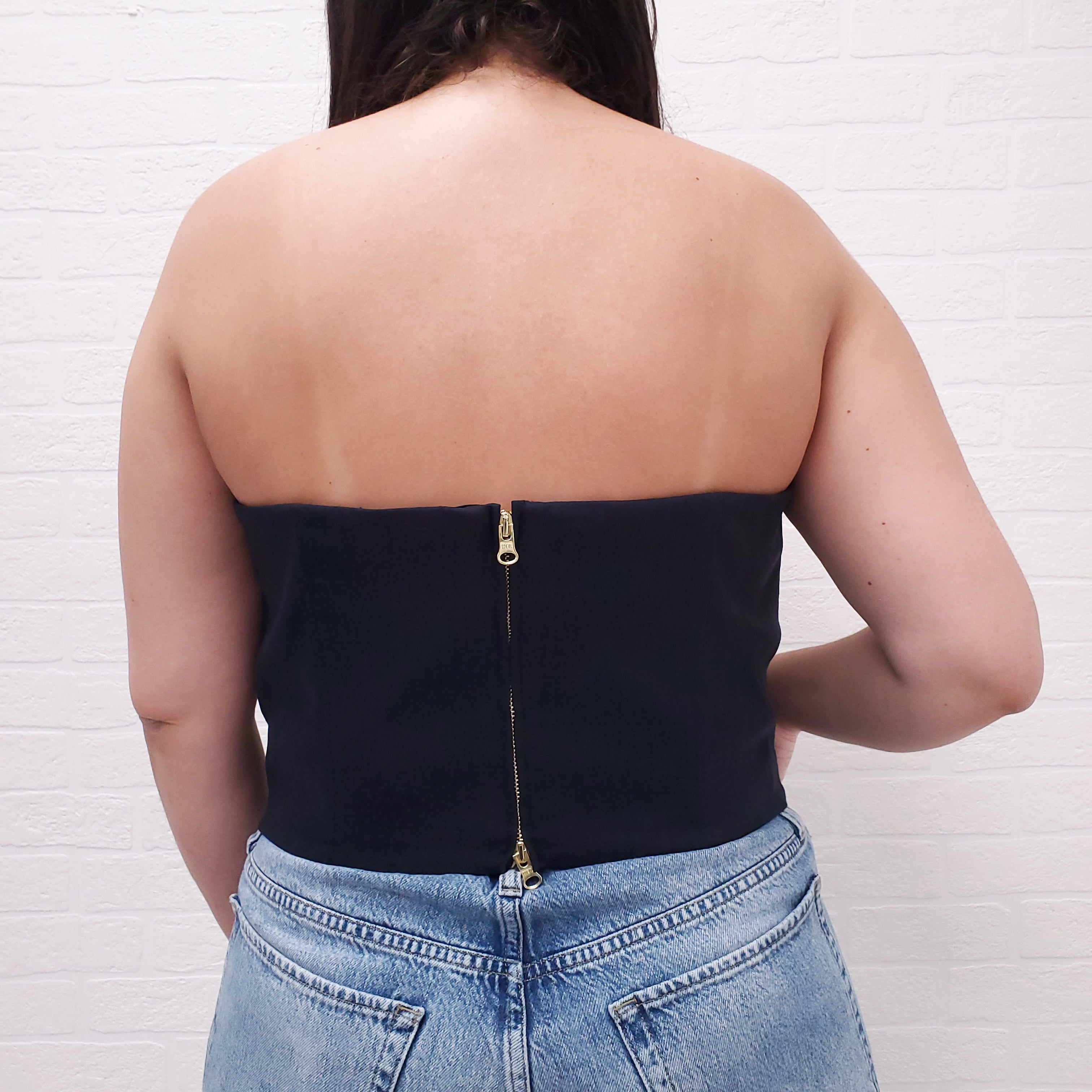 VERONICA BEARD NAVY BUSTIER WITH BUTTONS - SIZE 16