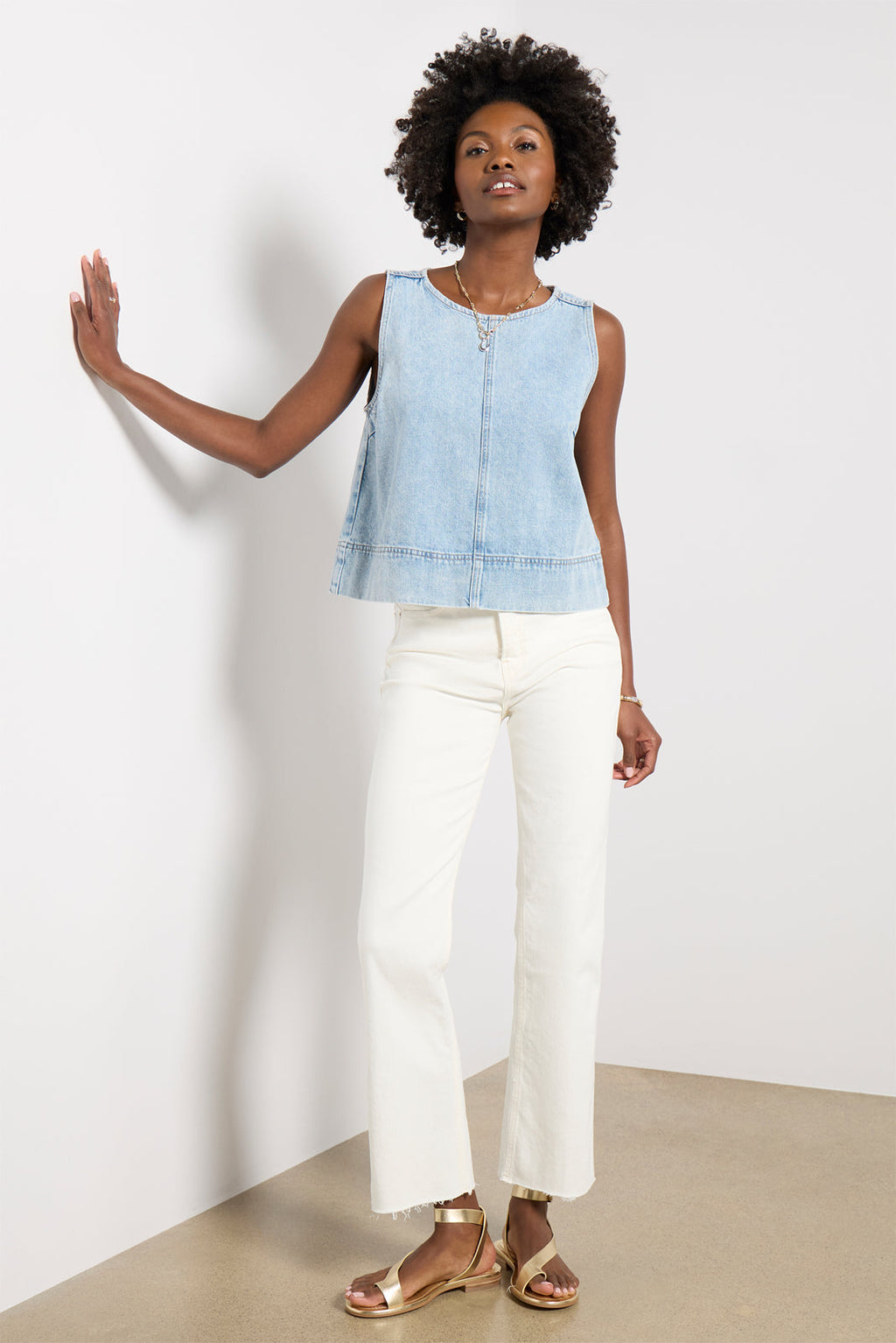 Women's Standard Kick Flare Jeans